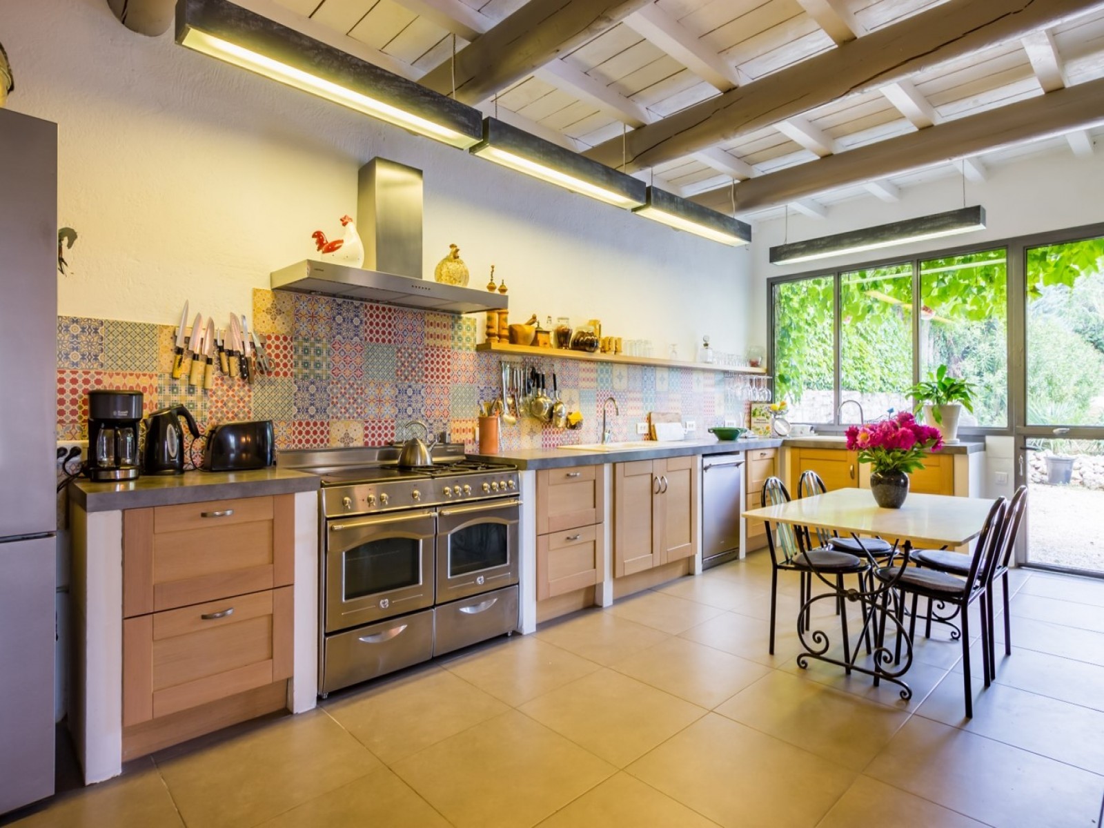 Saint Rémy De Provence Luxury Rental Villa Micavite Kitchen