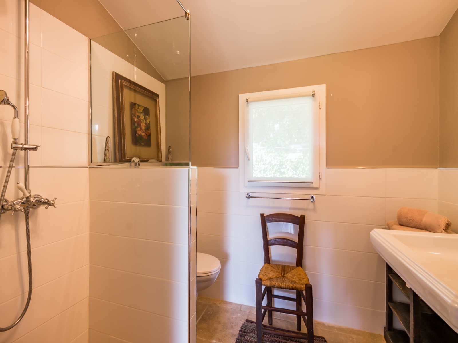 Saint Rémy De Provence Luxury Rental Villa Micavite Shower Room