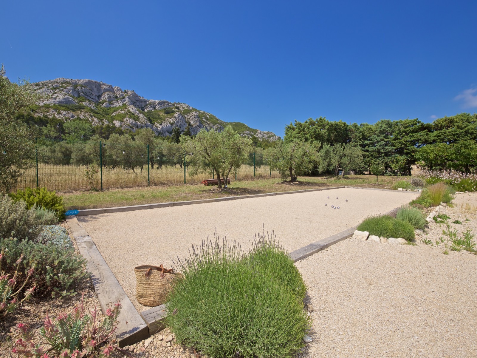 Saint Rémy De Provence Location Villa Luxe Molduvite Pétanque