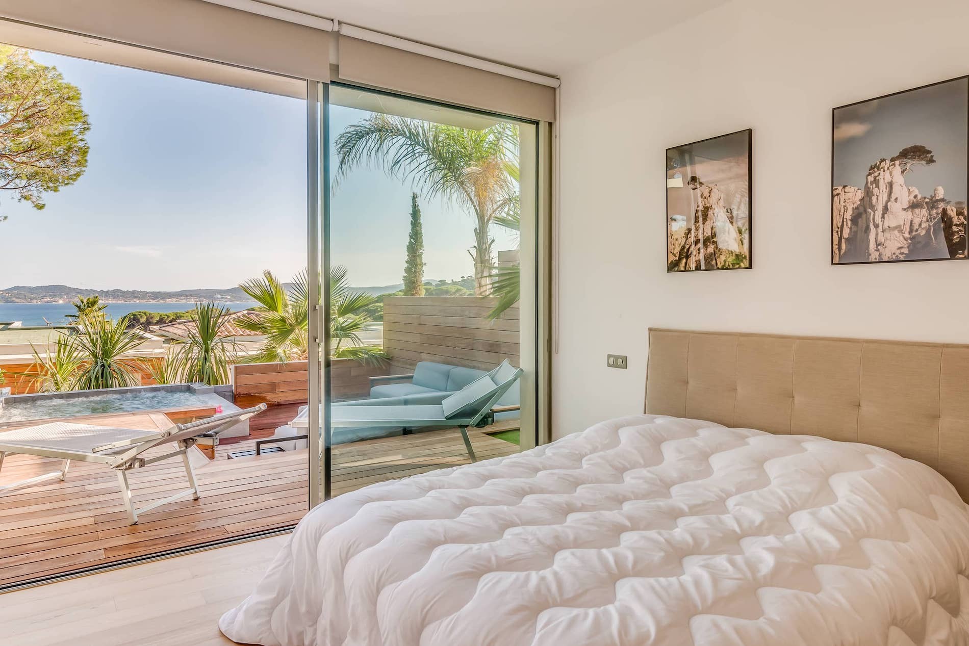 Saint Tropez Luxury Rental Villa Saxifrage Bedroom