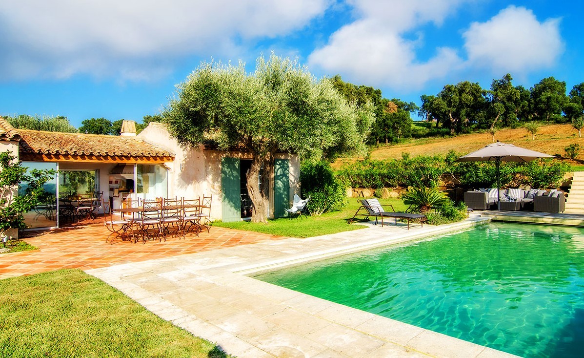 Saint Tropez Luxury Rental Villa Serpolat Pool