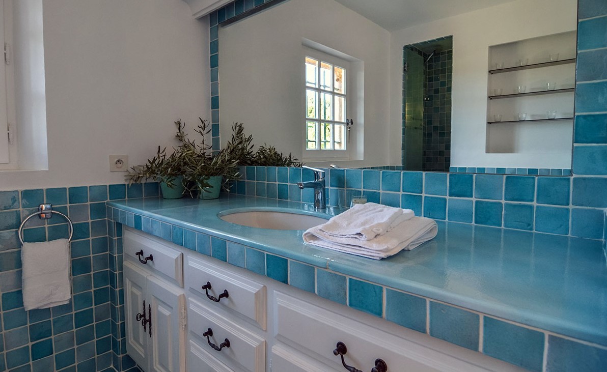 Saint Tropez Luxury Rental Villa Serpolat Bathroom 4