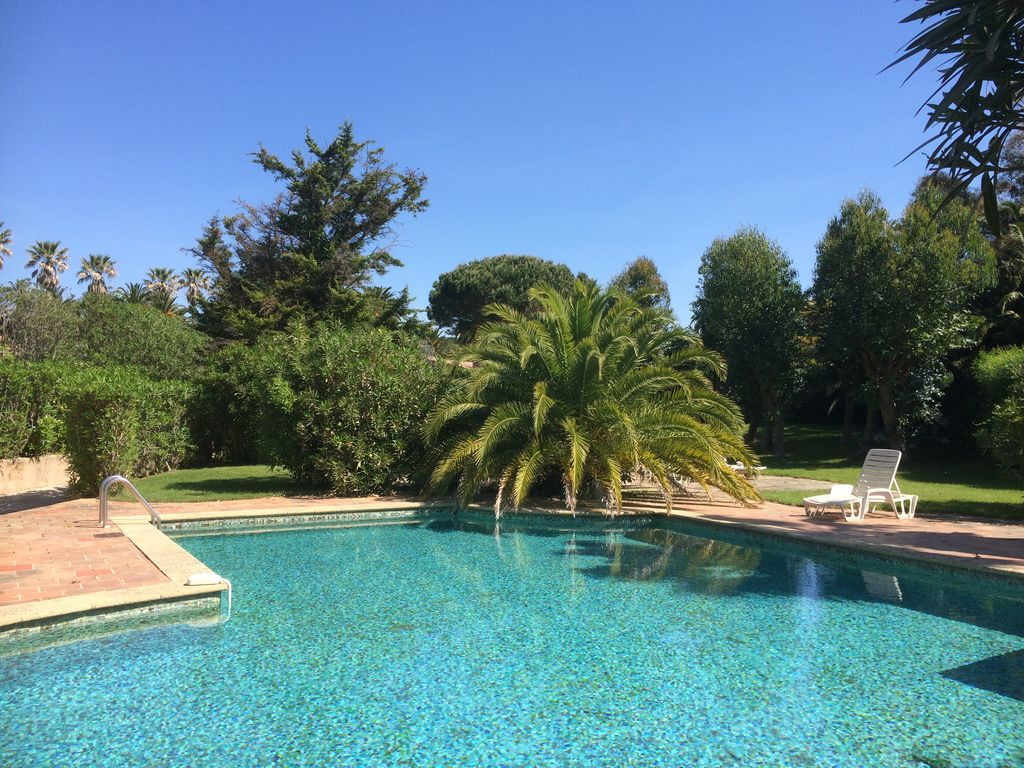 st-tropez-location-villa-luxe-serpolet