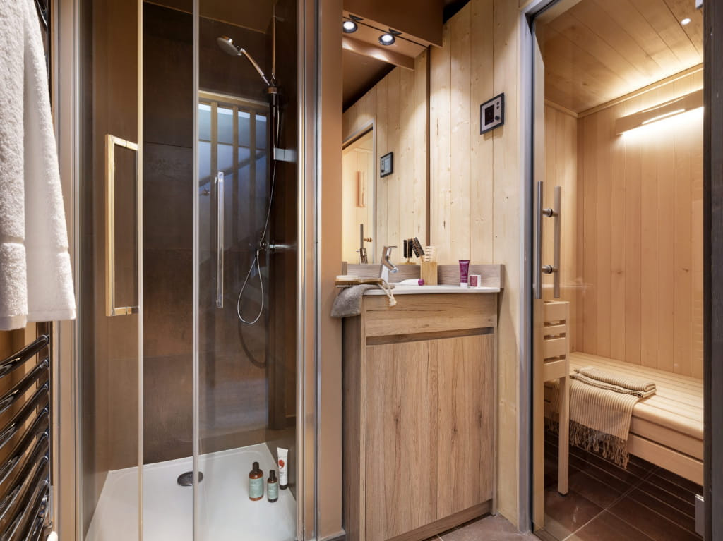 Tignes Location Appartement Dans Résidence  Luxe Inis Sauna 