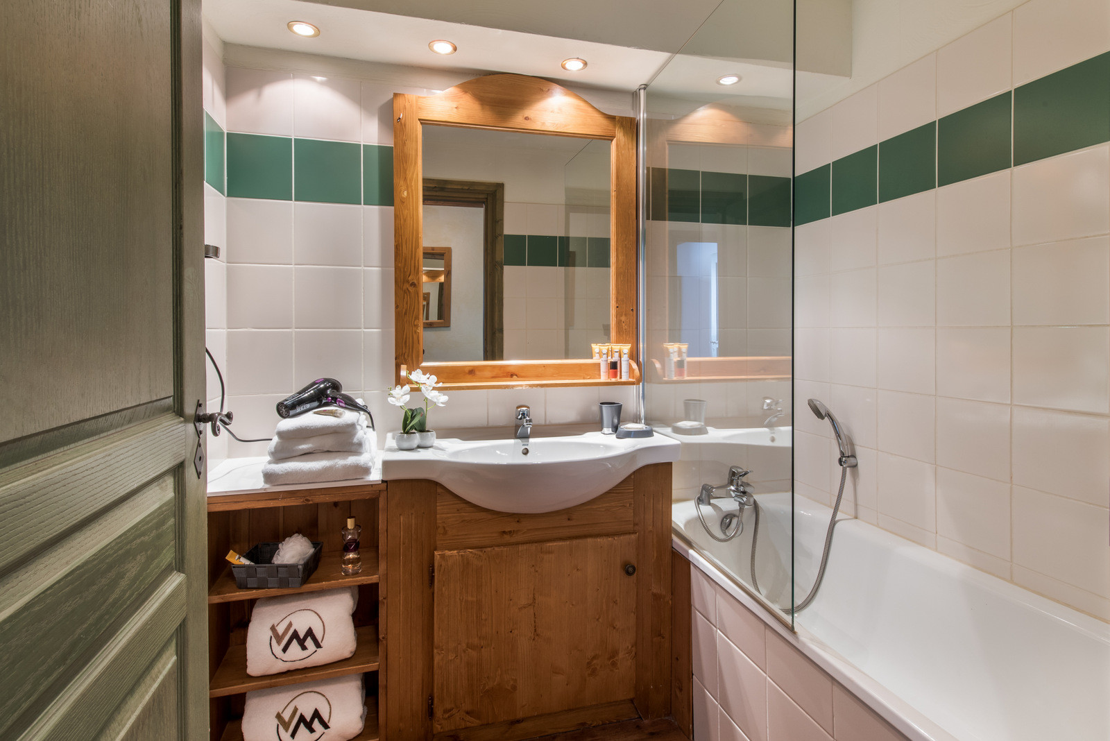 Tignes Location Appartement  Luxe Kiaraz Salle De Bain 3