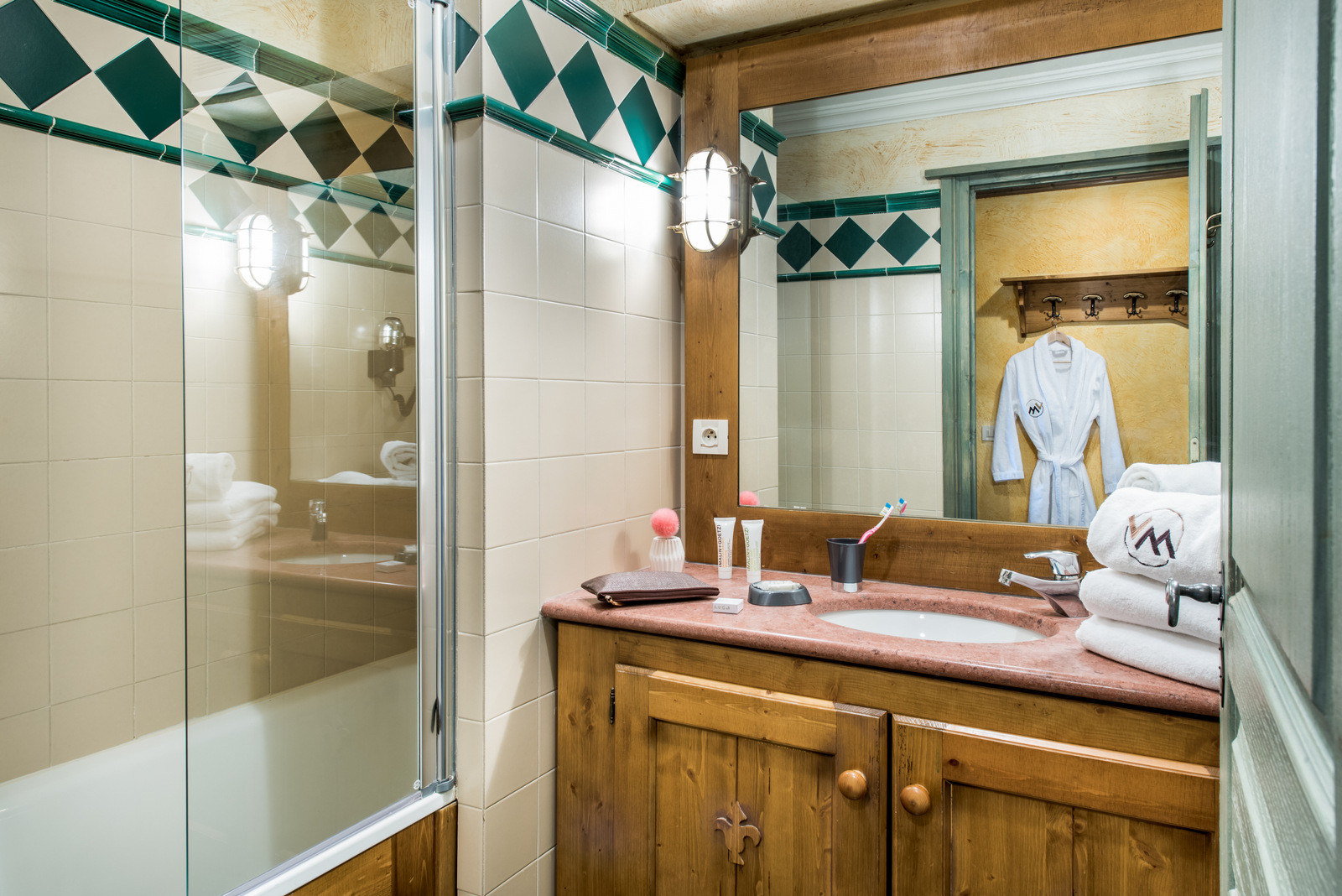 Tignes Location Appartement  Luxe Kiaraz Salle De Bain
