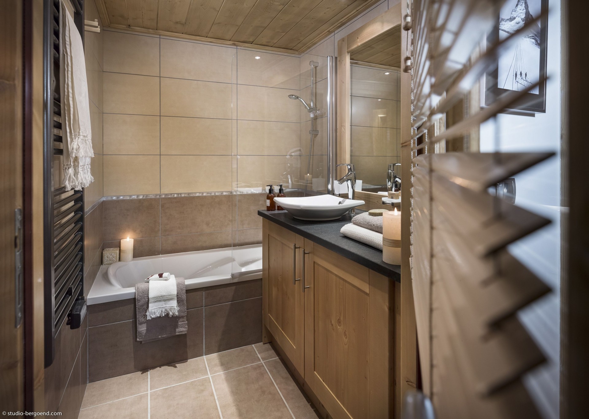 Tignes Rental Apartment Luxury Micaty Bathroom