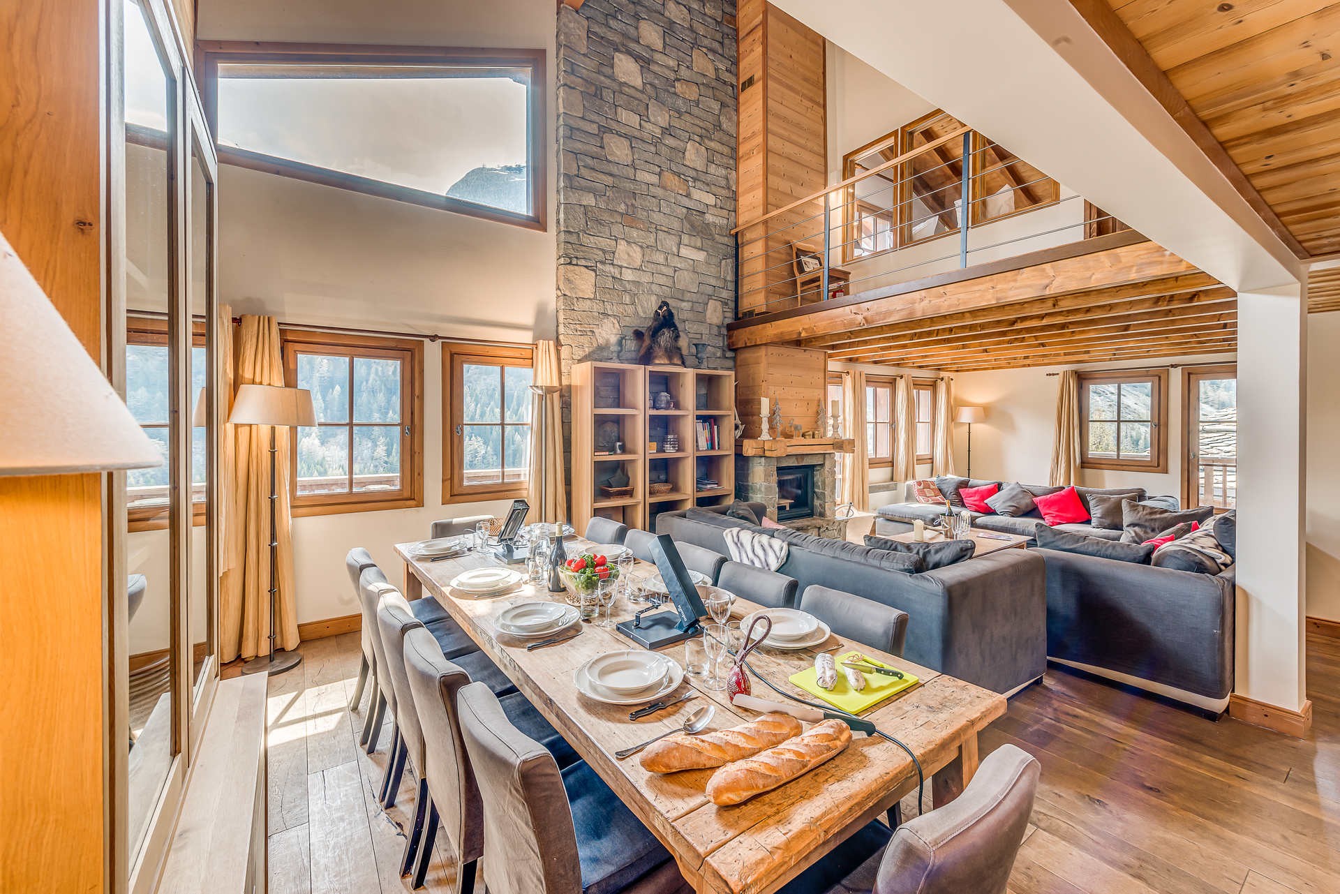 Tignes Luxury Rental Chalet Exokate Dining Room