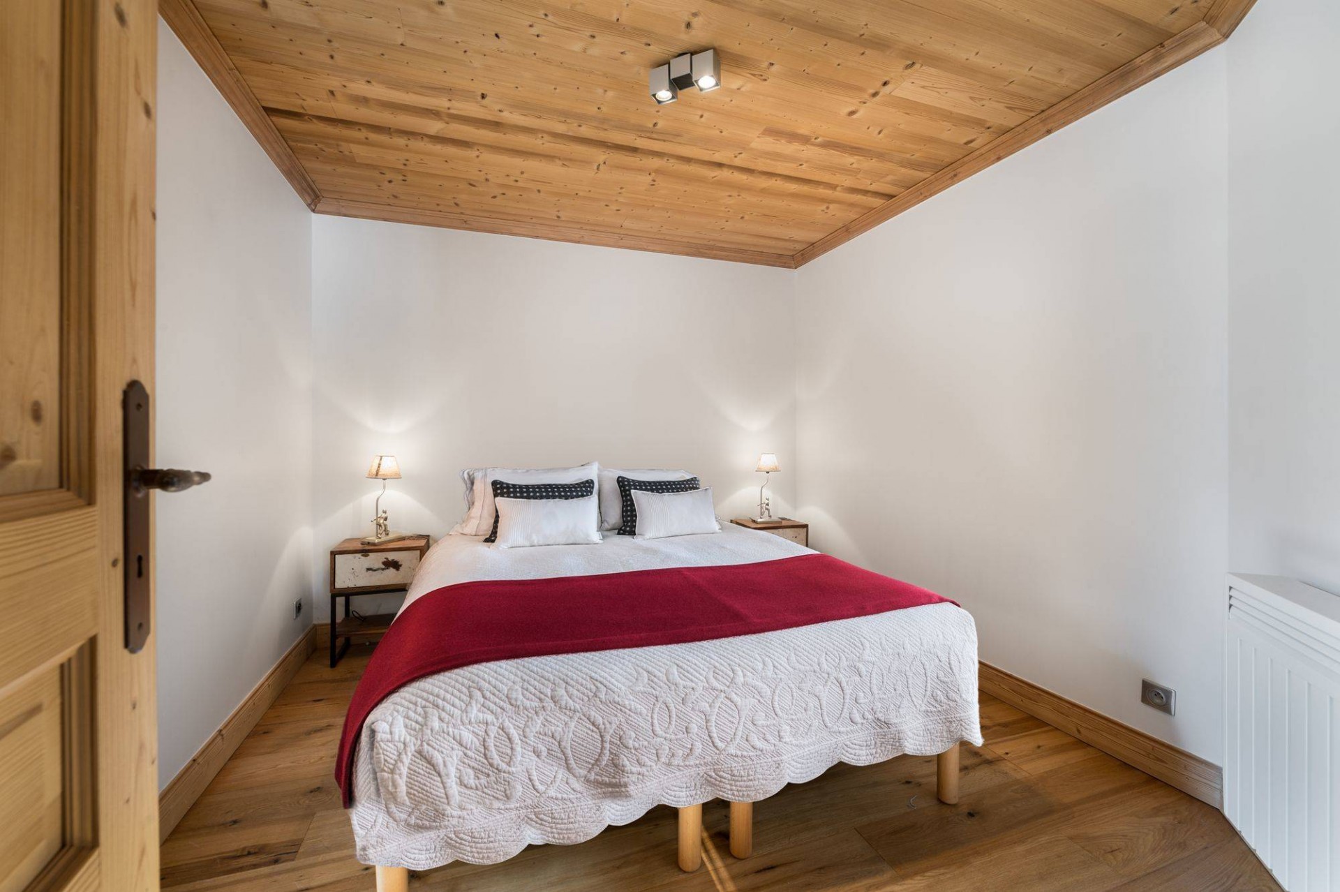 Val d’Isère Luxury Rental Appartment Burton Bedroom 3