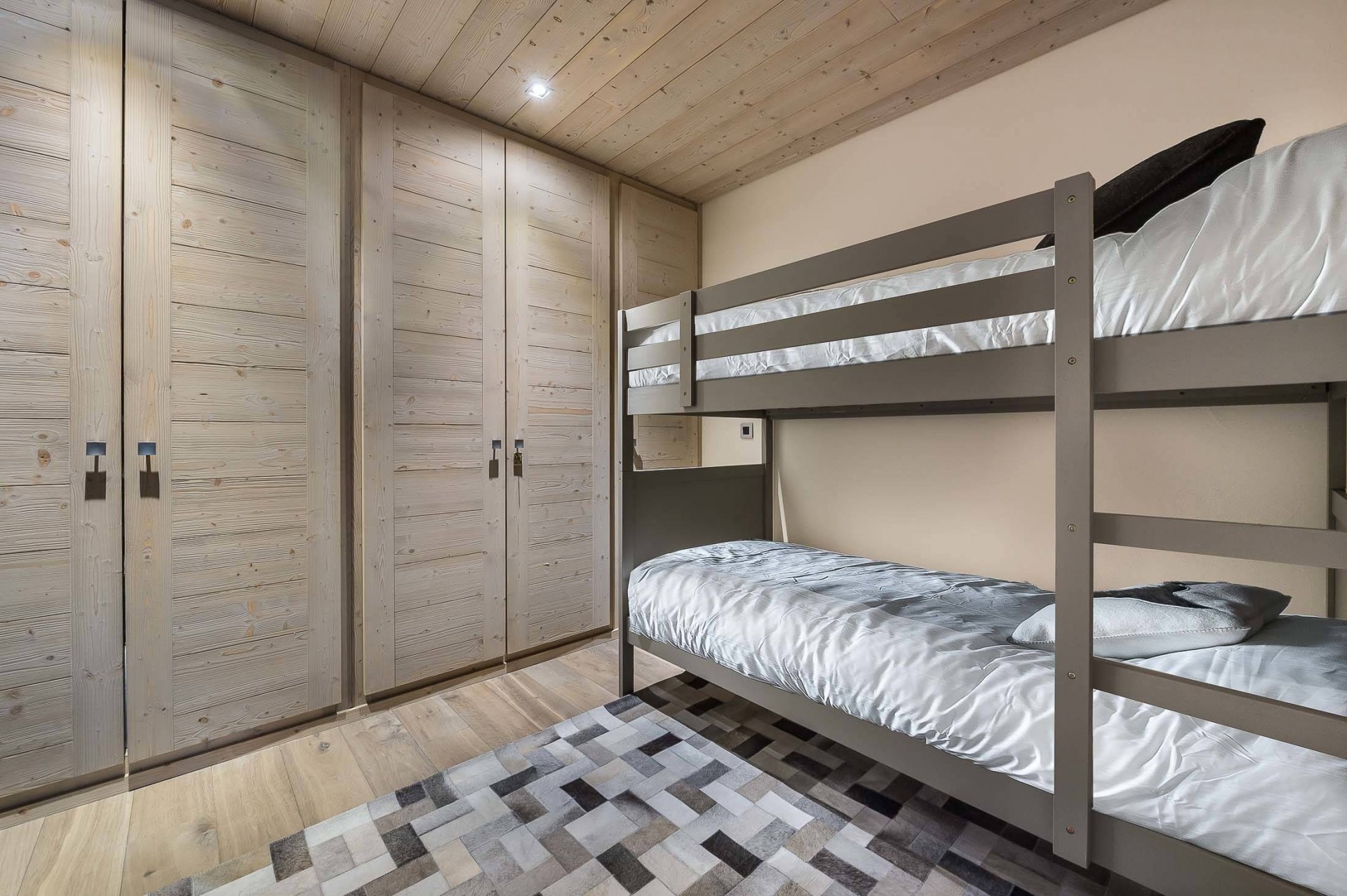 Val d’Isère Location Appartement Luxe Cybalo Chambre 2