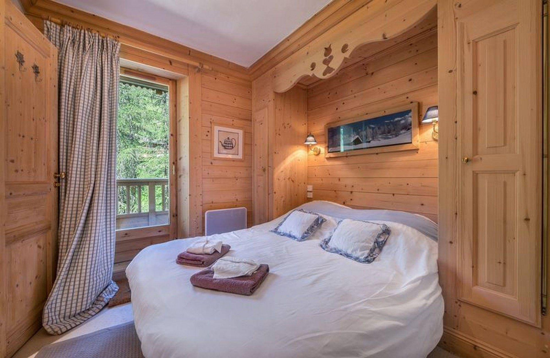 Val d’Isère Luxury Rental Appartment Danay Bedroom 2