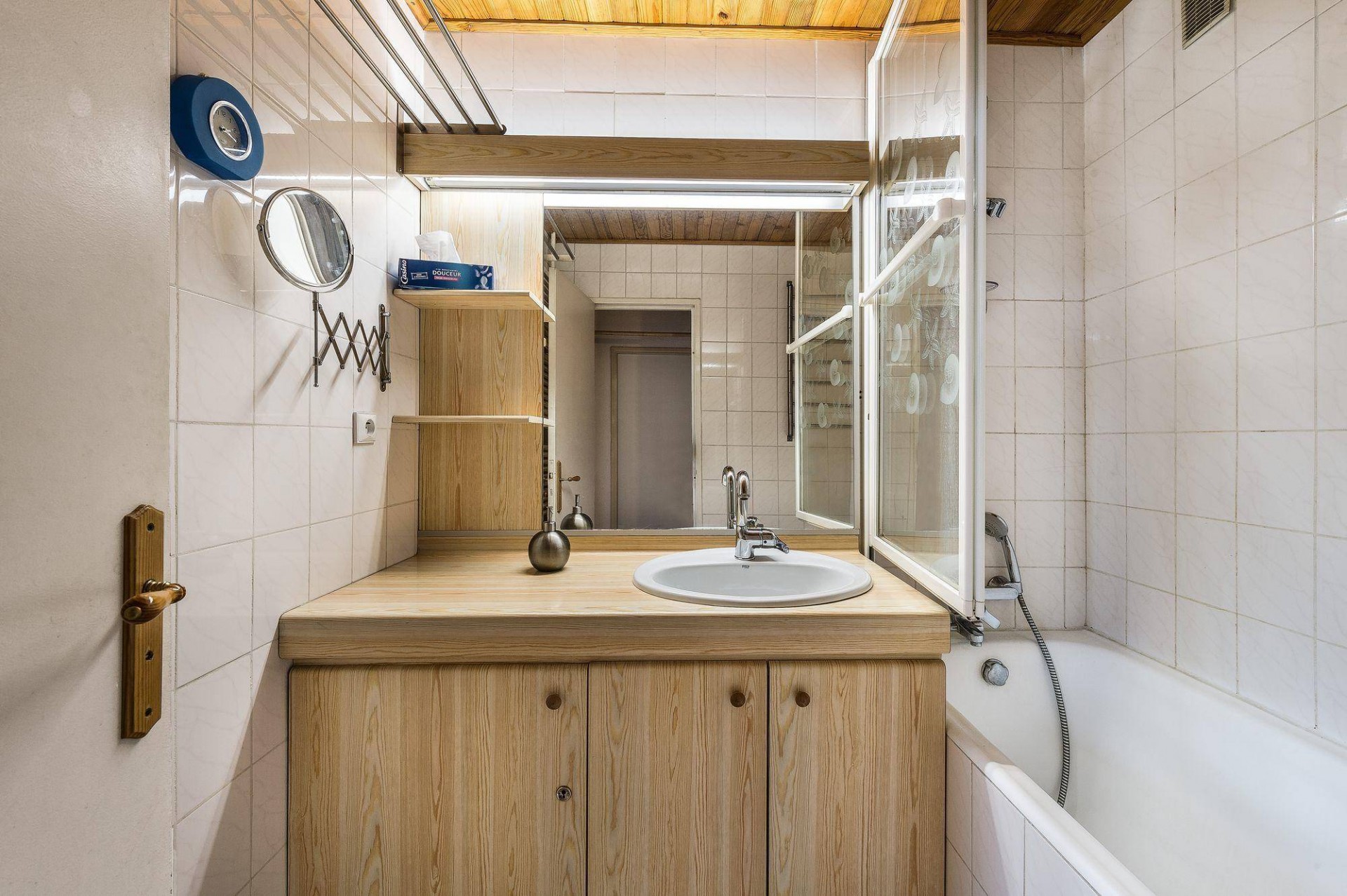Val d’Isère Luxury Rental Appartment Jadenois Bathroom