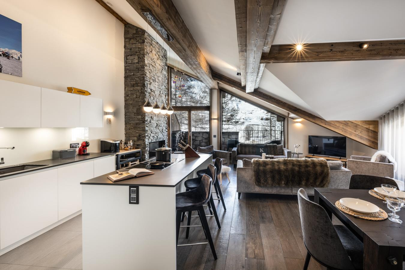 Val D Isere Location Appartement Luxe Toukite Cuisine 2