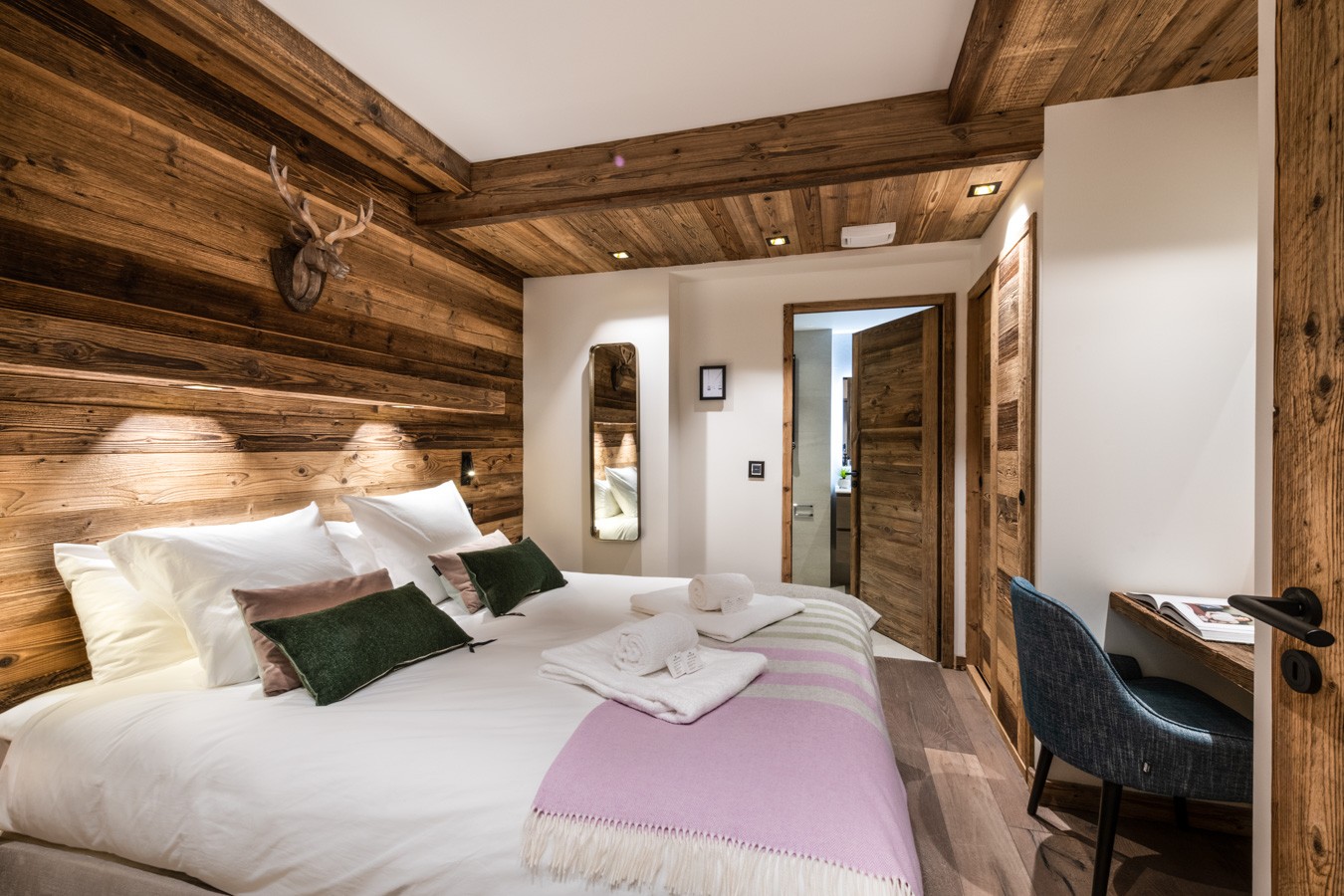 Val D'Isère Location Appartement Dans Résidence Luxe Tounte Chambre 2