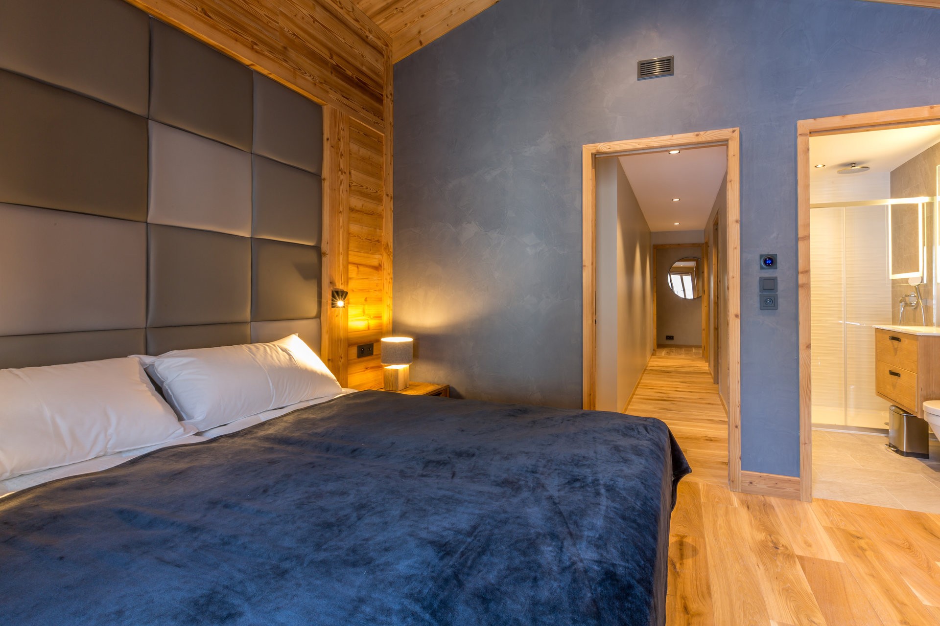 Val d’Isère Luxury Rental Appartment Valerine Bedroom