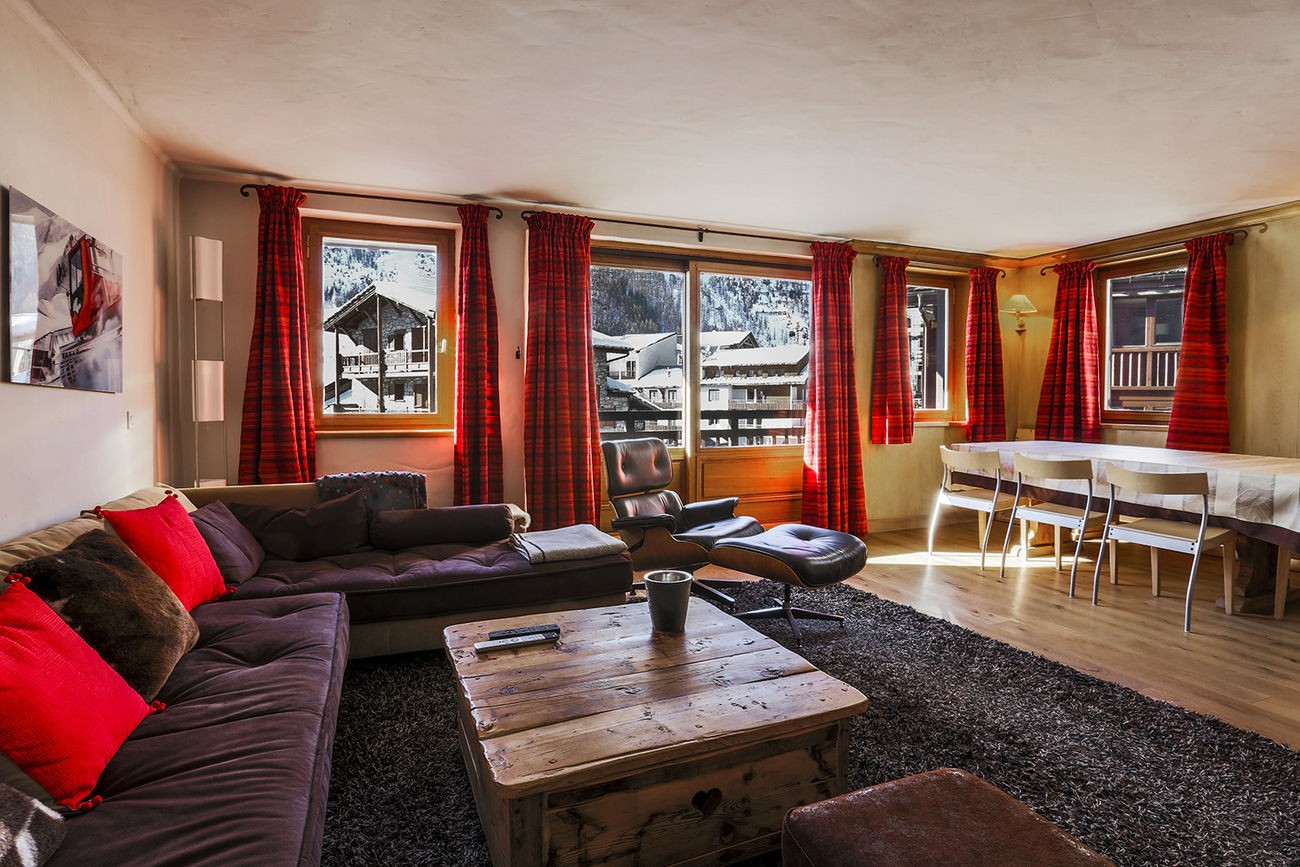 Val d’Isère Location Appartement Luxe Vanuralite Séjour