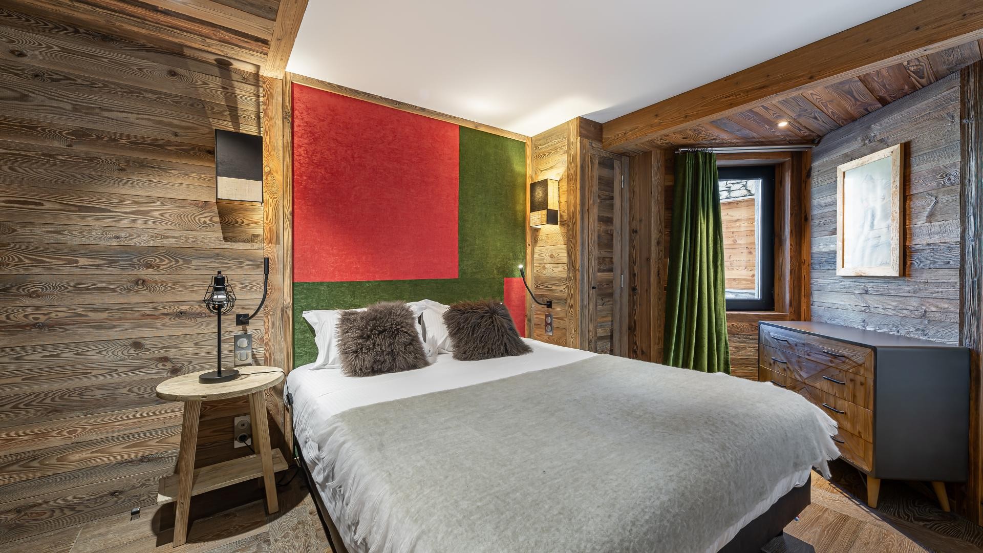 val-d-isere-location-appartement-luxe-varnite