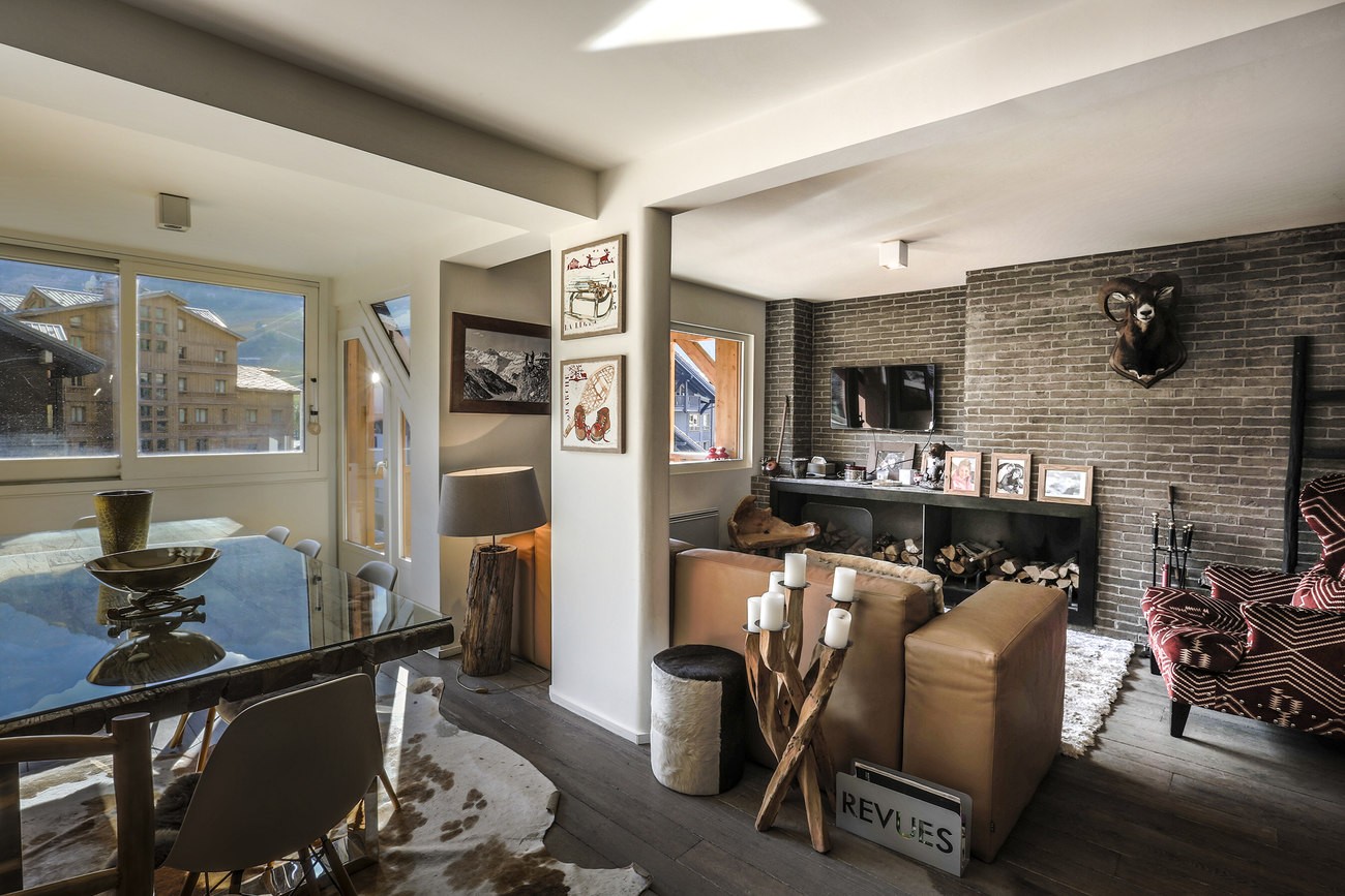Val d’Isère Luxury Rental Apartment Vasilite Living Area 2