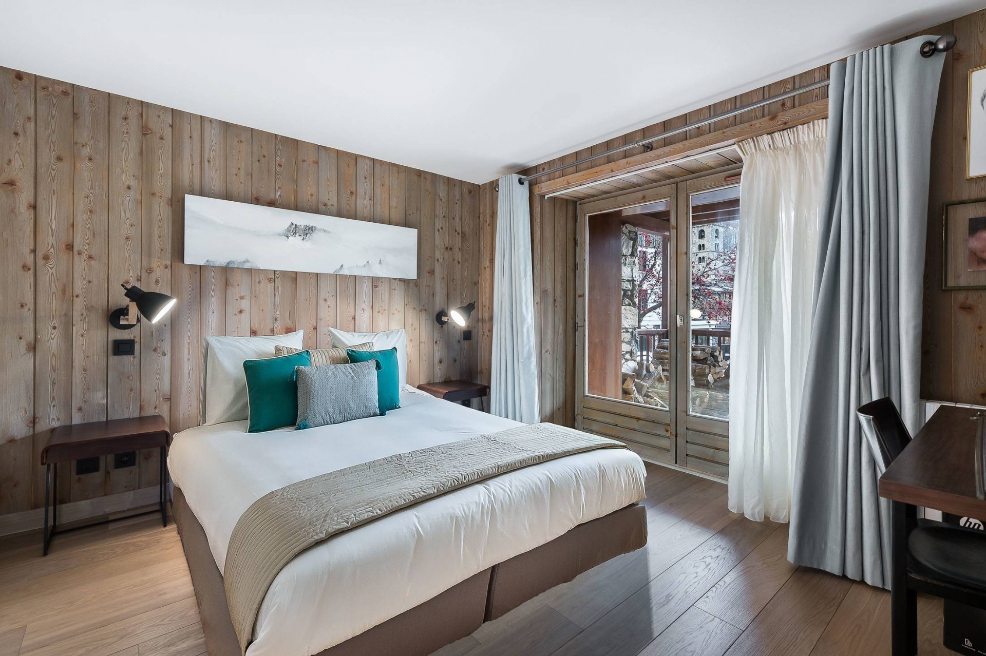 Val d’Isère Luxury Rental Appartment Vitali Bedroom 2