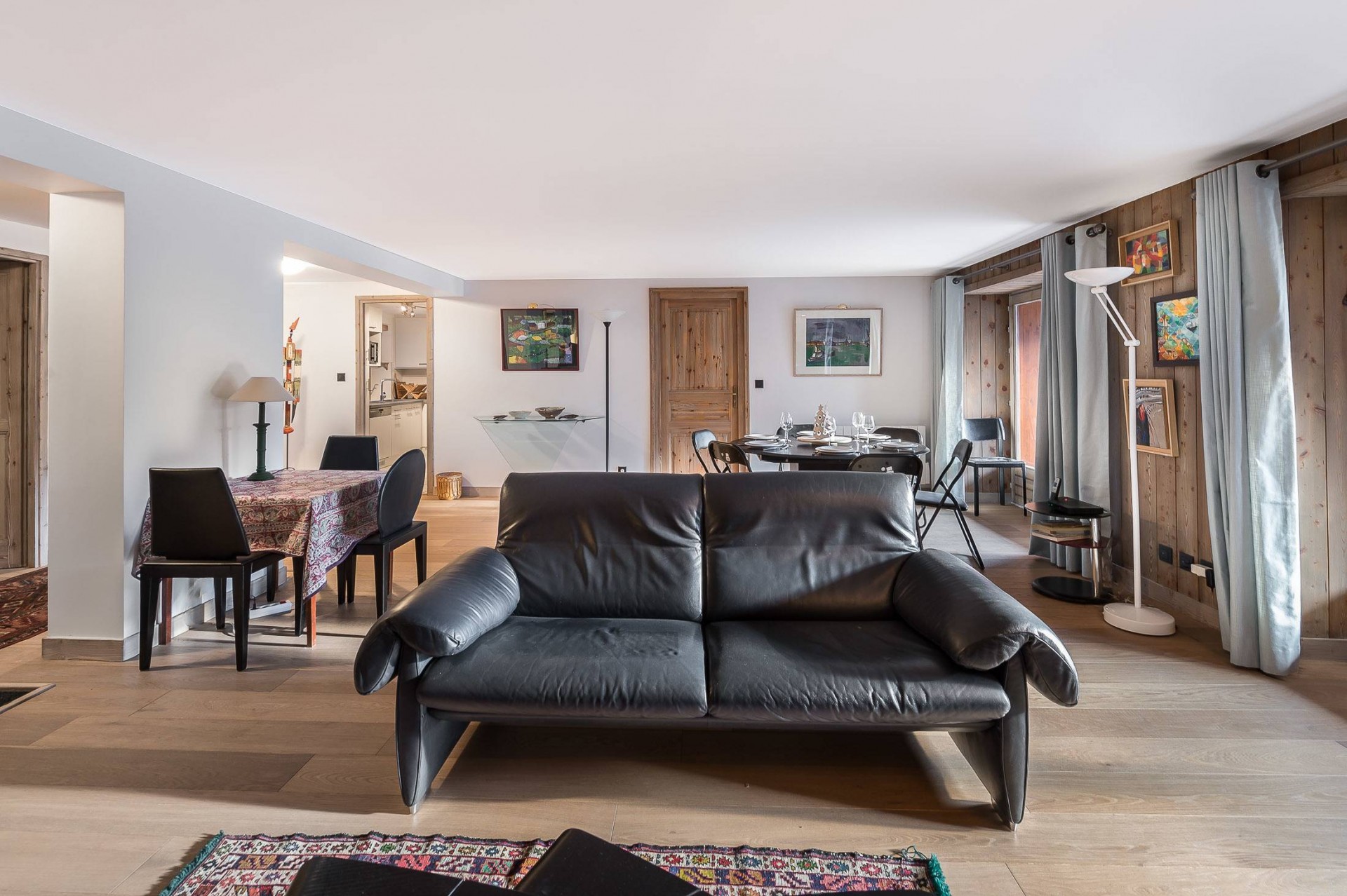 Val d’Isère Luxury Rental Appartment Vitali Living Area 2
