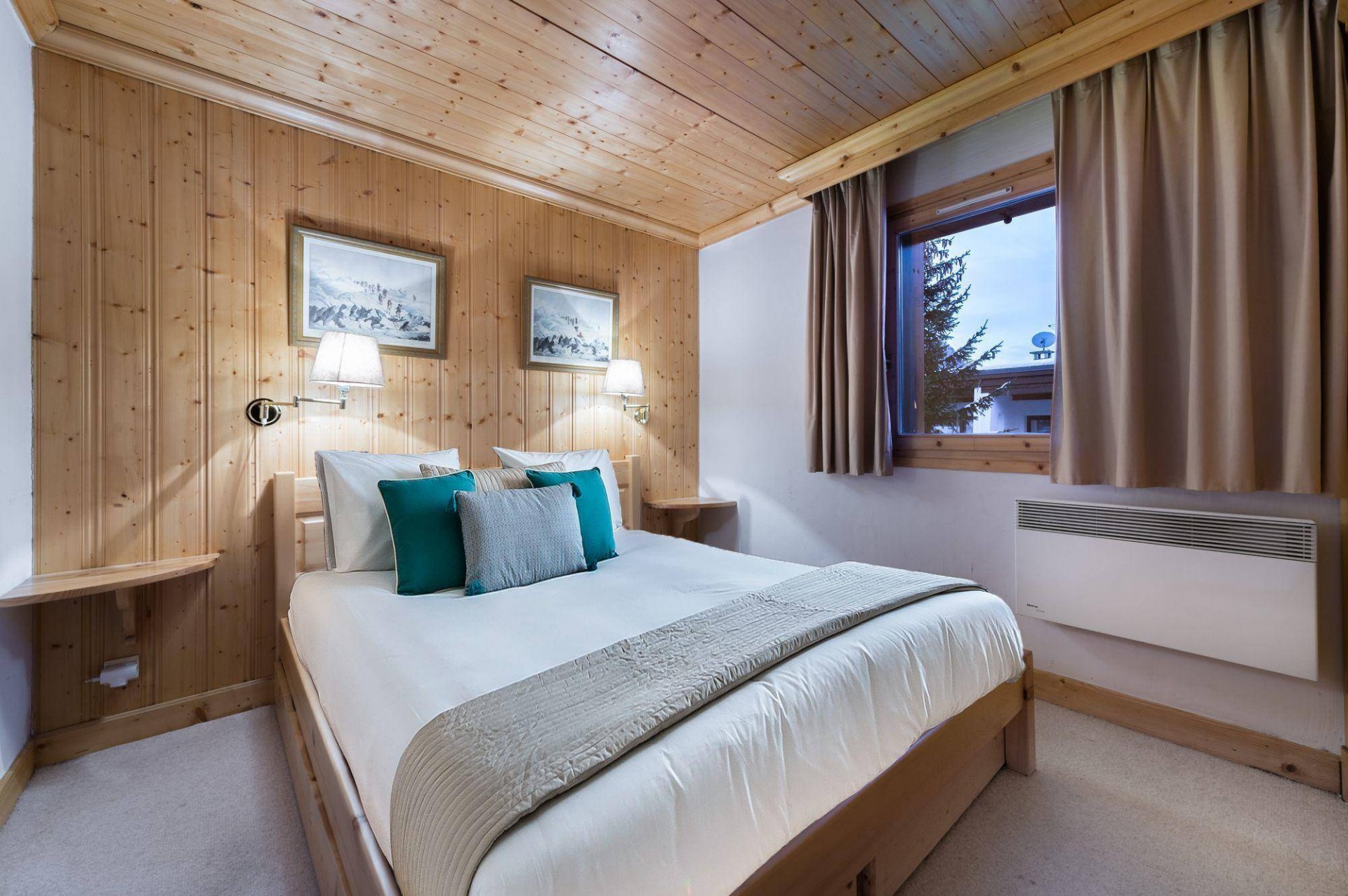 Val d’Isère Luxury Rental Appartment Vitolan Bedroom 2