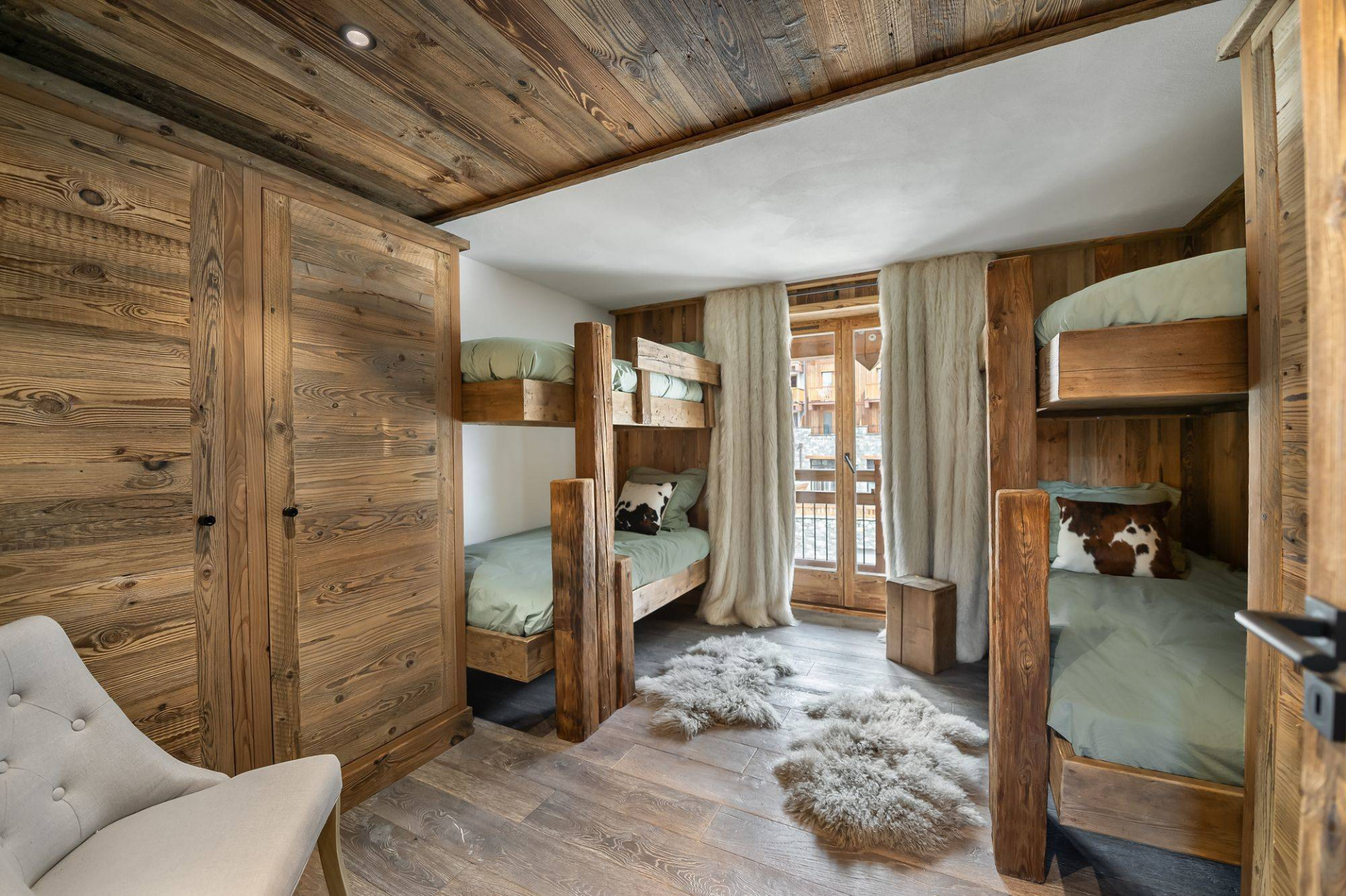 Val D'Isère Location Appartement Luxe Vizila Chambre 2