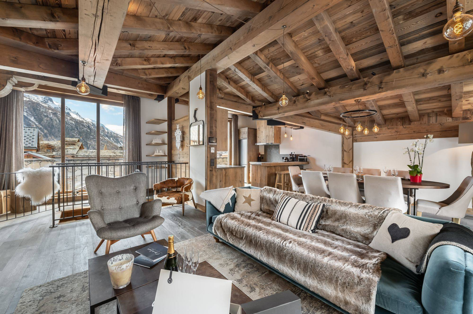 Val D'Isère Location Appartement Luxe Vizila Salon 3