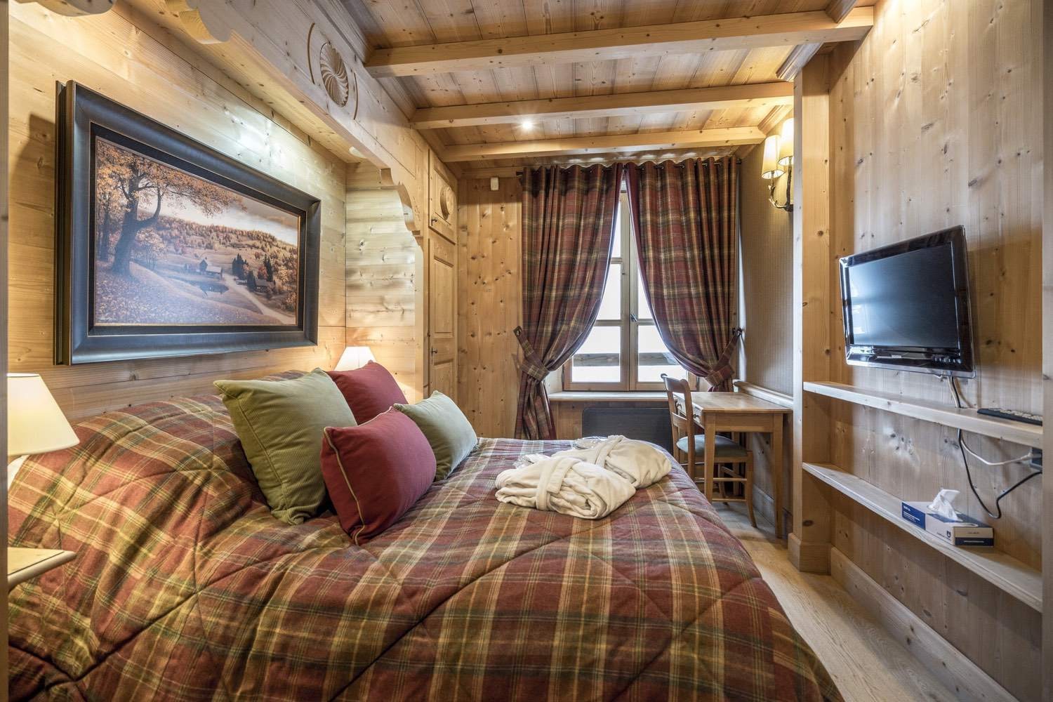 val-d-isere-location-chalet-luxe-grenat-almandin