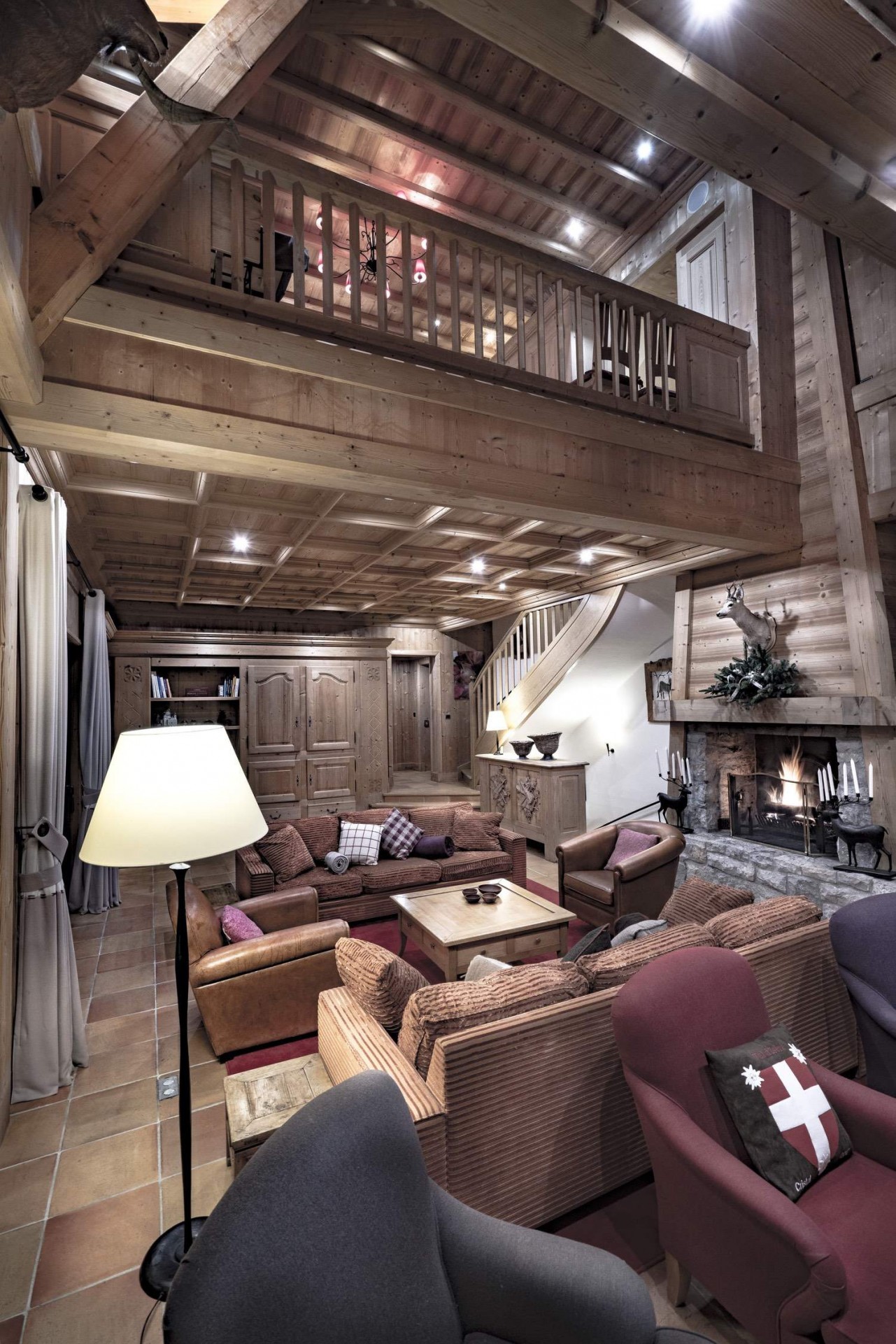 val-d-isere-location-chalet-luxe-grenat-almandin