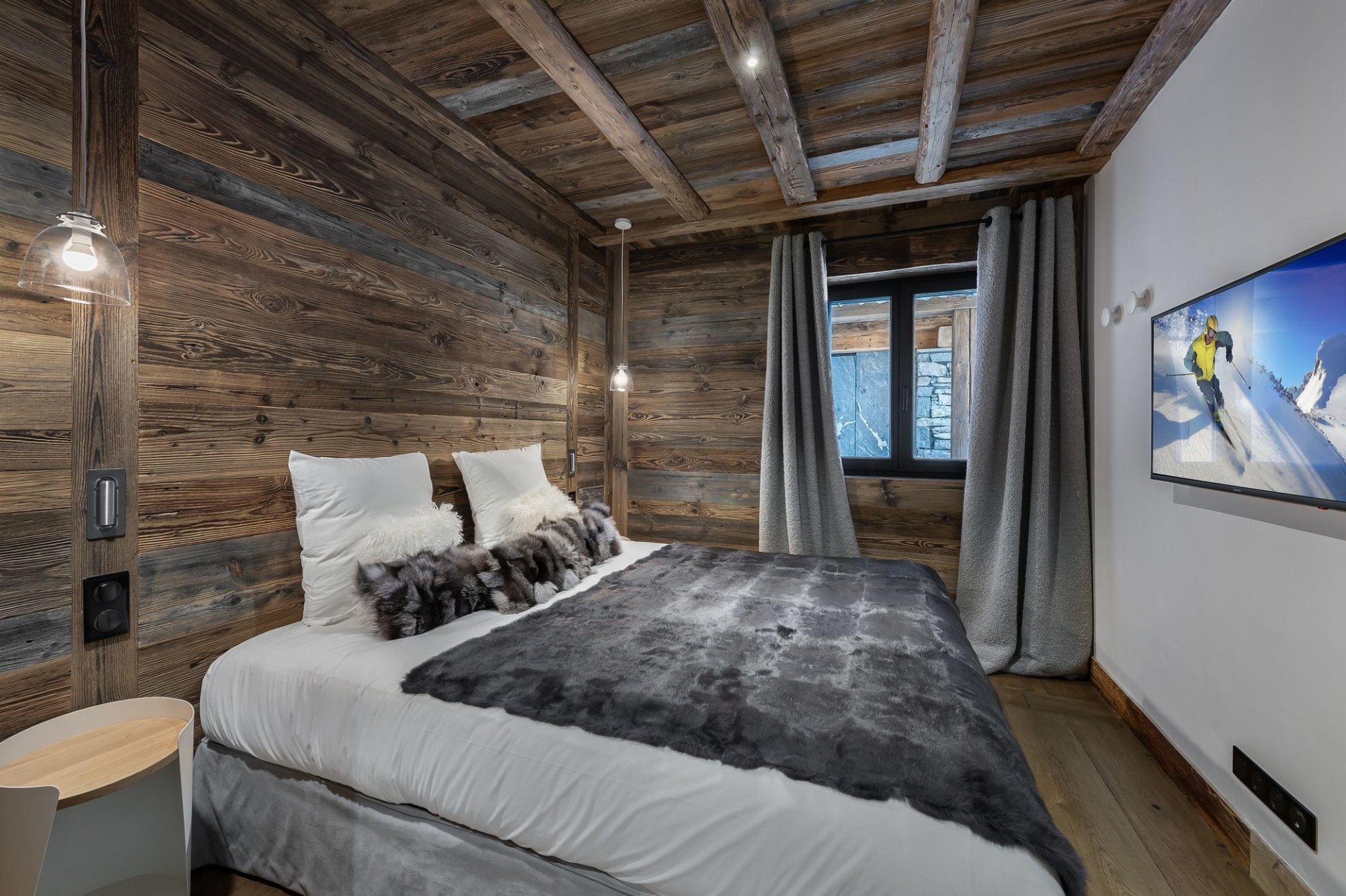 Val D’Isère Location Chalet Luxe Tapizaso Chambre