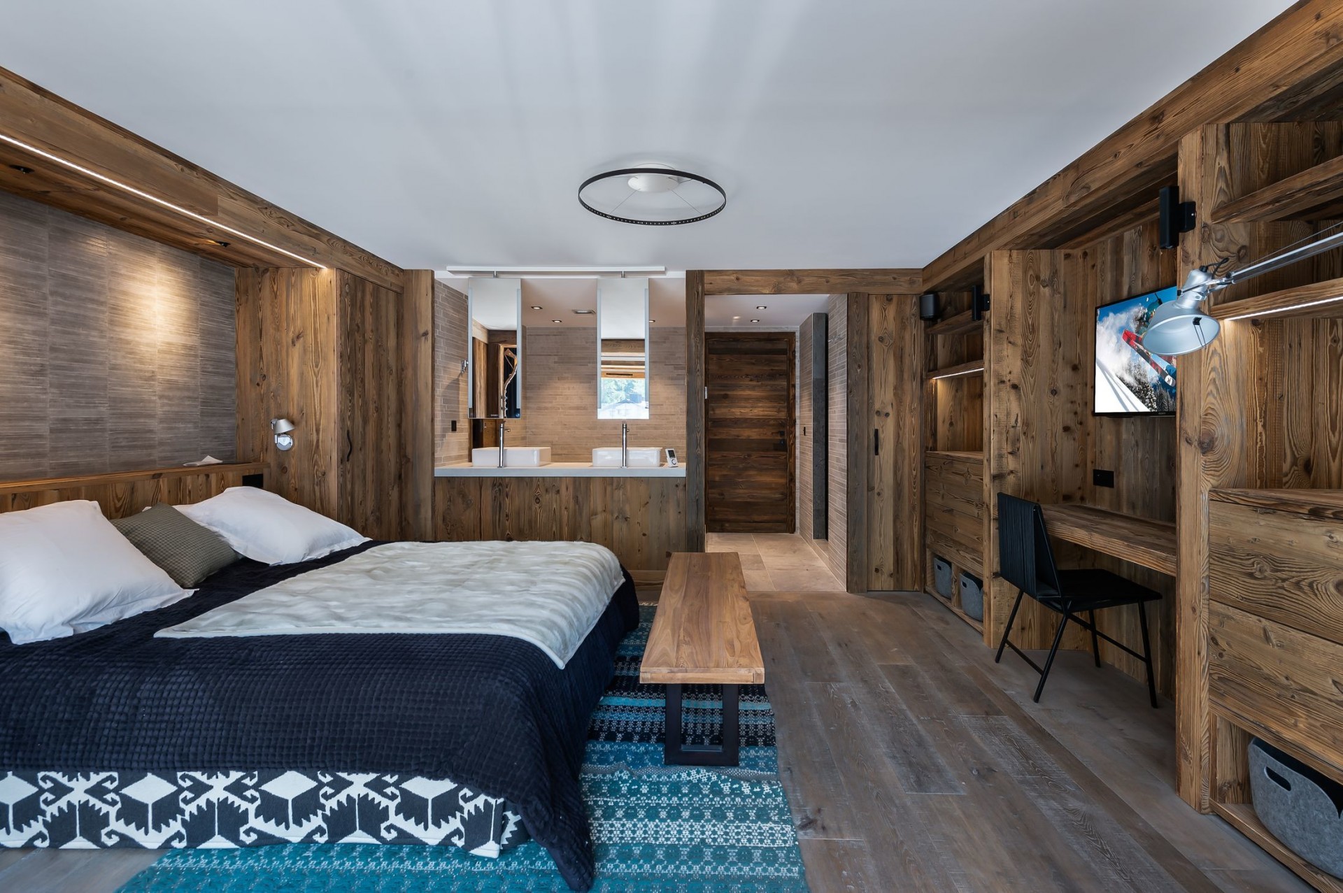 Val d’Isère Location Chalet Luxe Tellanche Bedroom 2