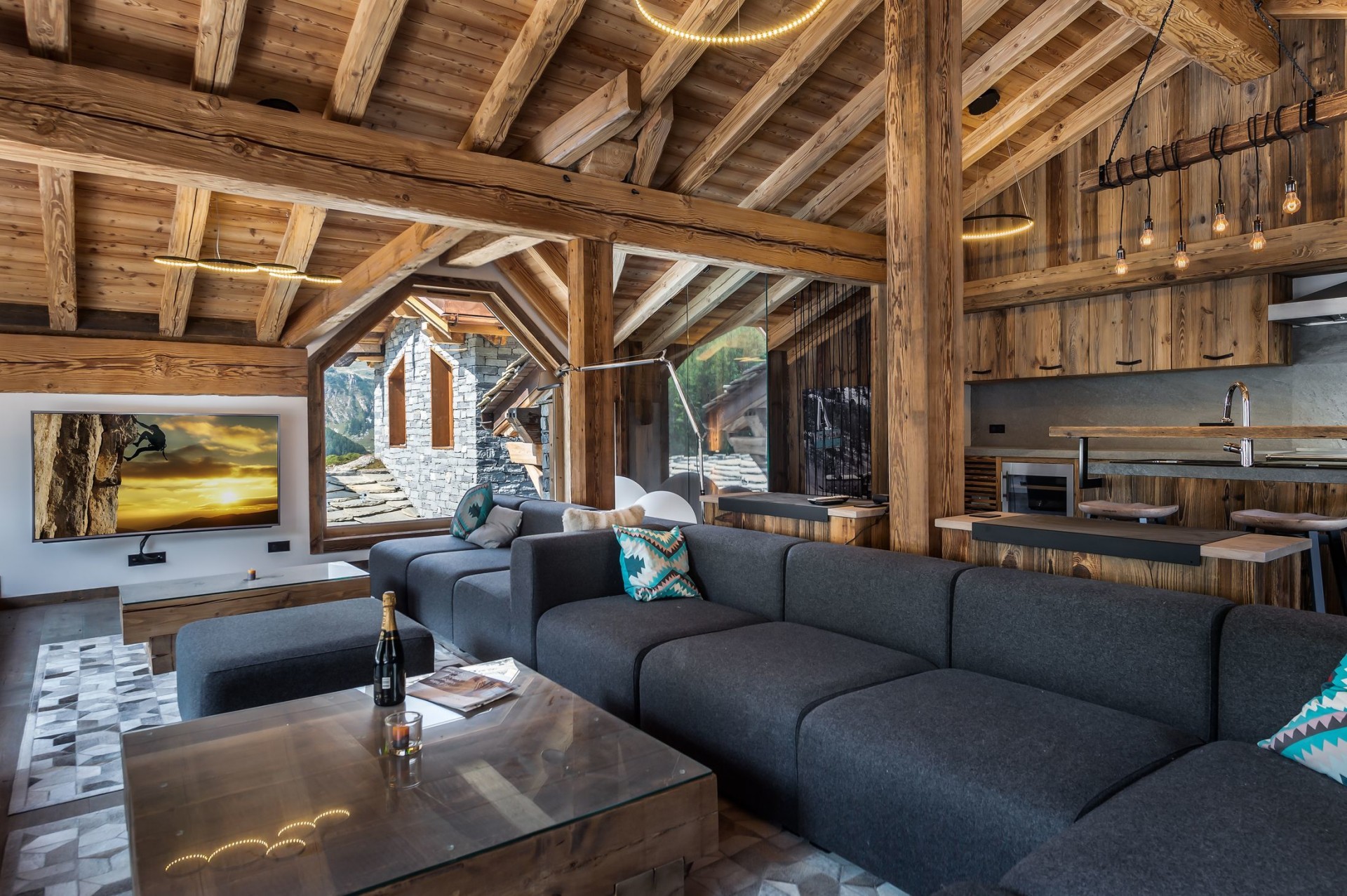 Val d’Isère Location Chalet Luxe Tellanche Séjour 3