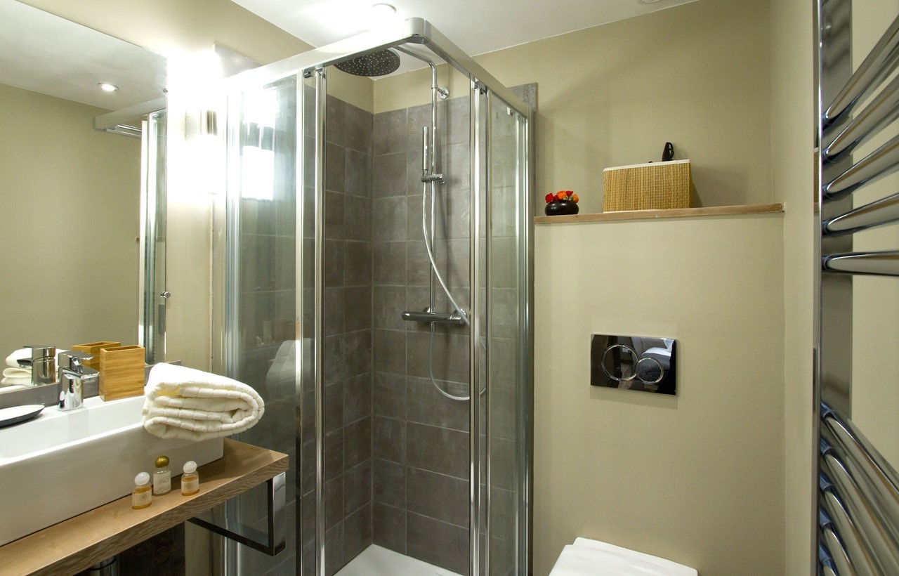 Val d'Isère Luxury Rental Chalet Ulexite Bathroom 1