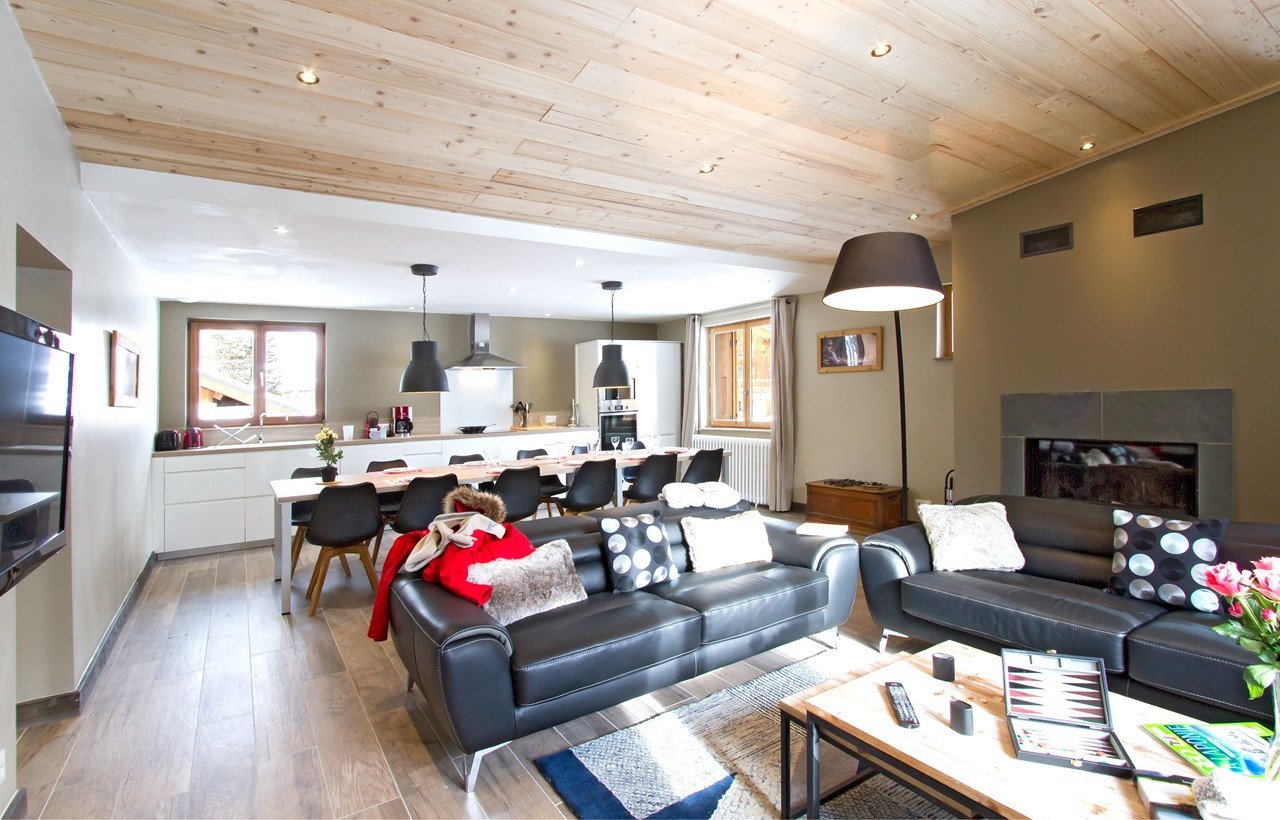 Val d'Isère Luxury Rental Chalet Ulexite Living Room