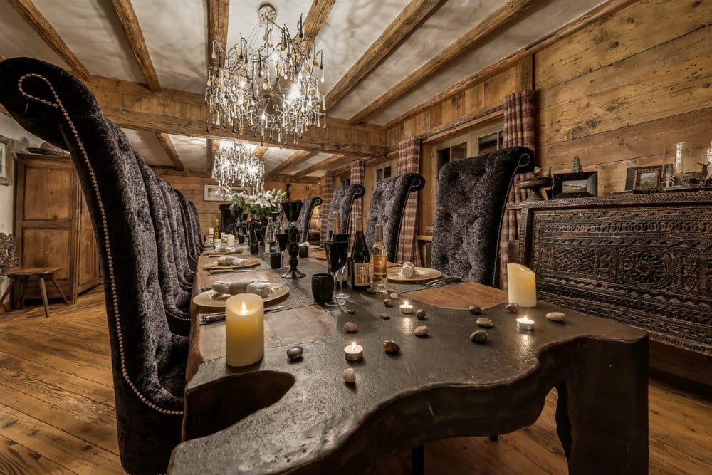 Val d'Isère Location Chalet Luxe Unakite Table