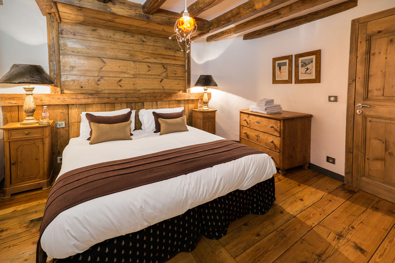 Val D'Isère Location Chalet Luxe Vadoris Chambre 