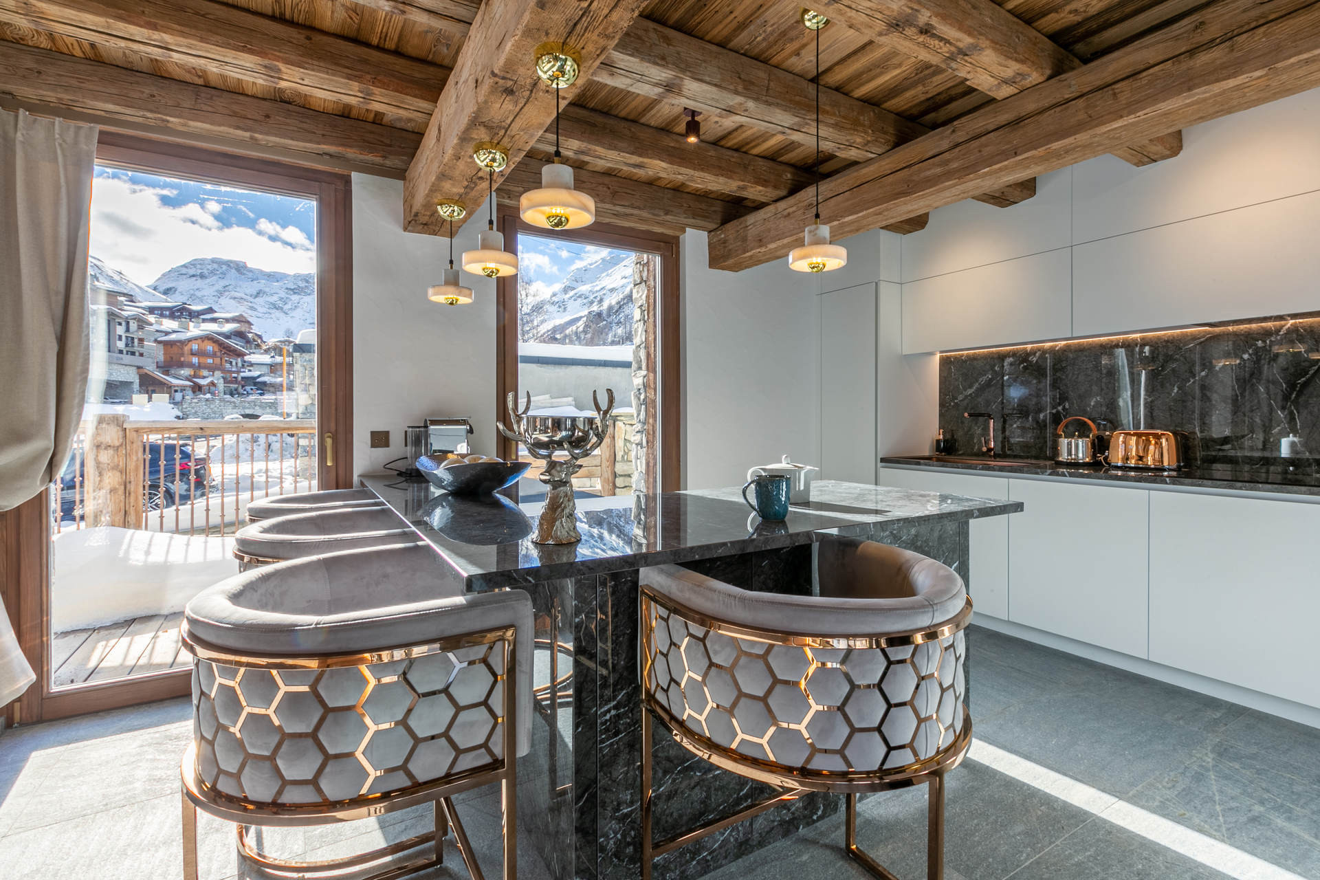 Val D'isère Location Chalet Luxe Valin Cuisine 