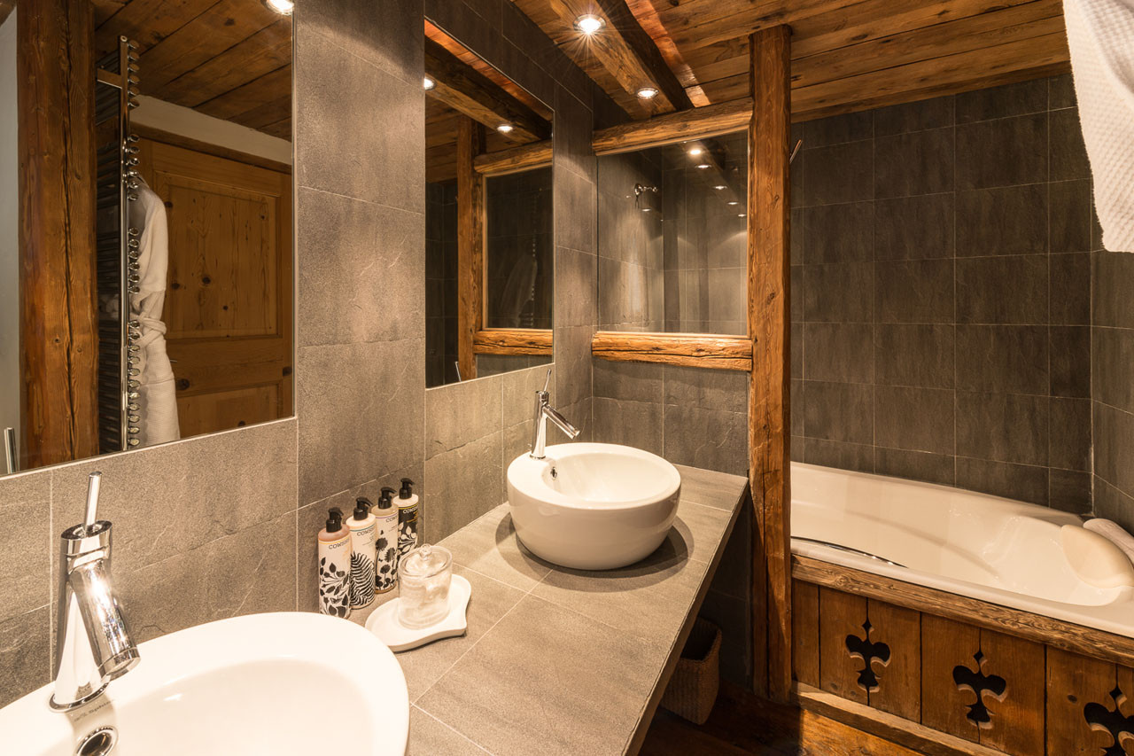 val-d-isere-location-chalet-luxe-vatiulis