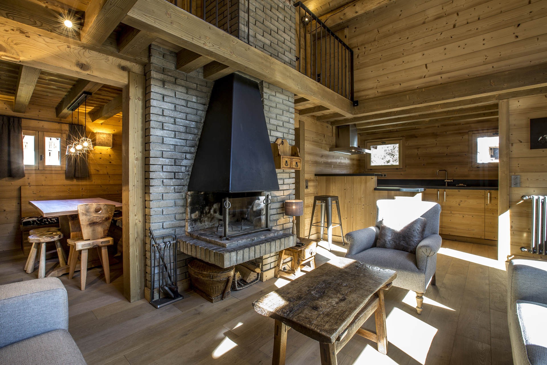 Val d’Isère Luxury Rental Chalet Vauxate Living Area 4