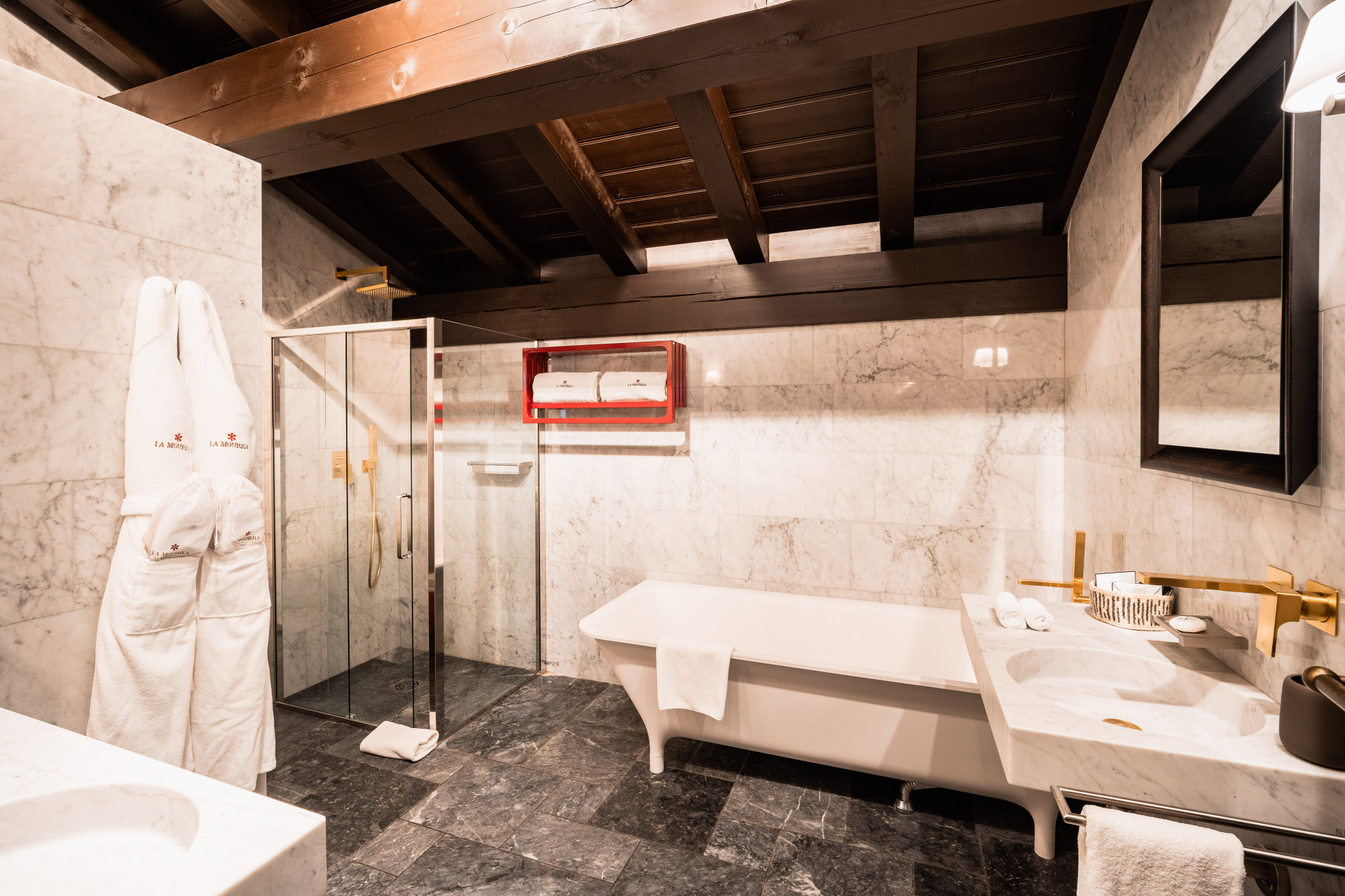 Val D'Isère Location Chalet Luxe Venturini Salle De Bain 4