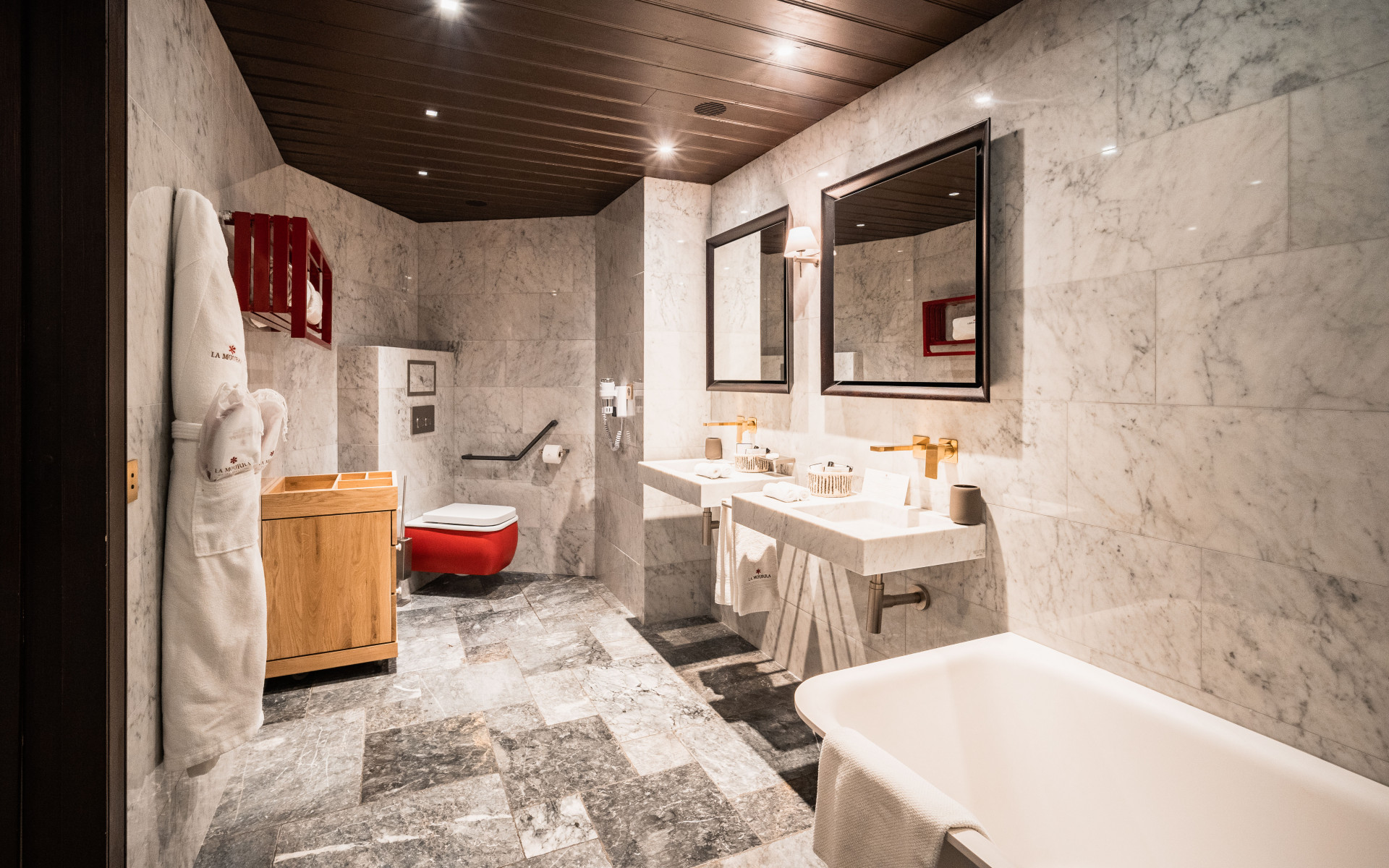 Val D'Isère Location Chalet Luxe Venturini Salle De Bain 5