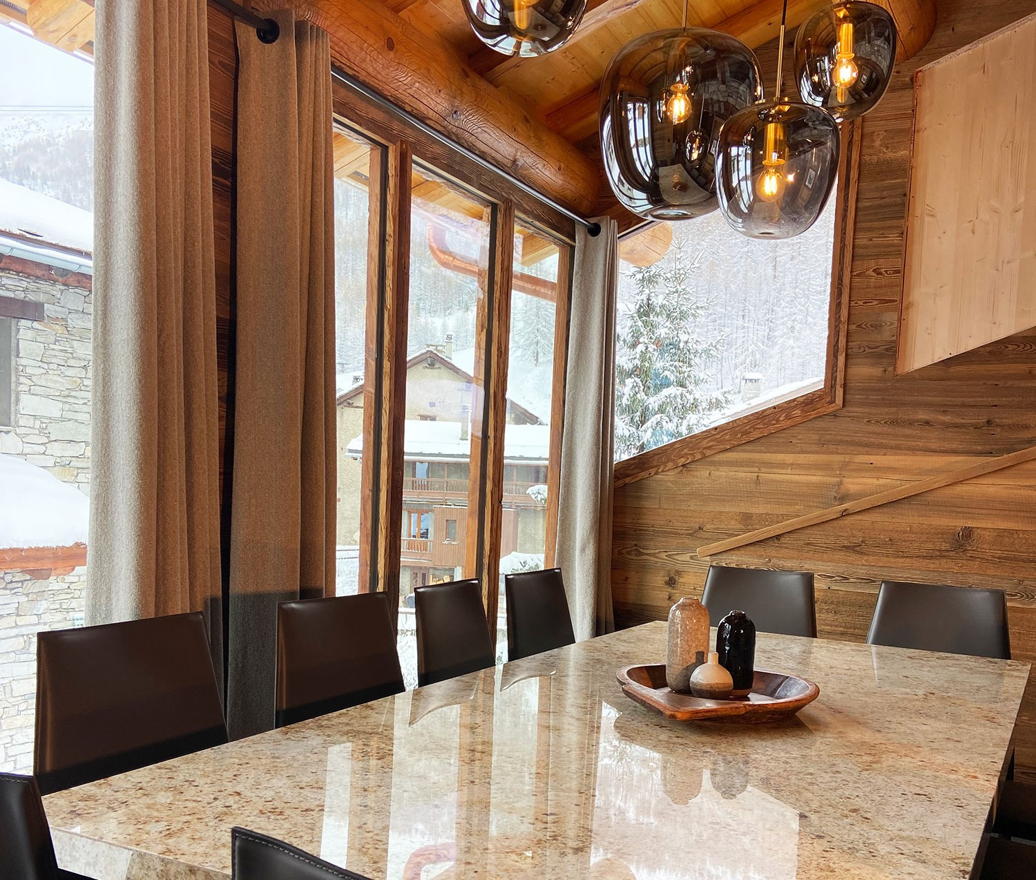 val-d'-isère-location-chalet-luxe-verdite