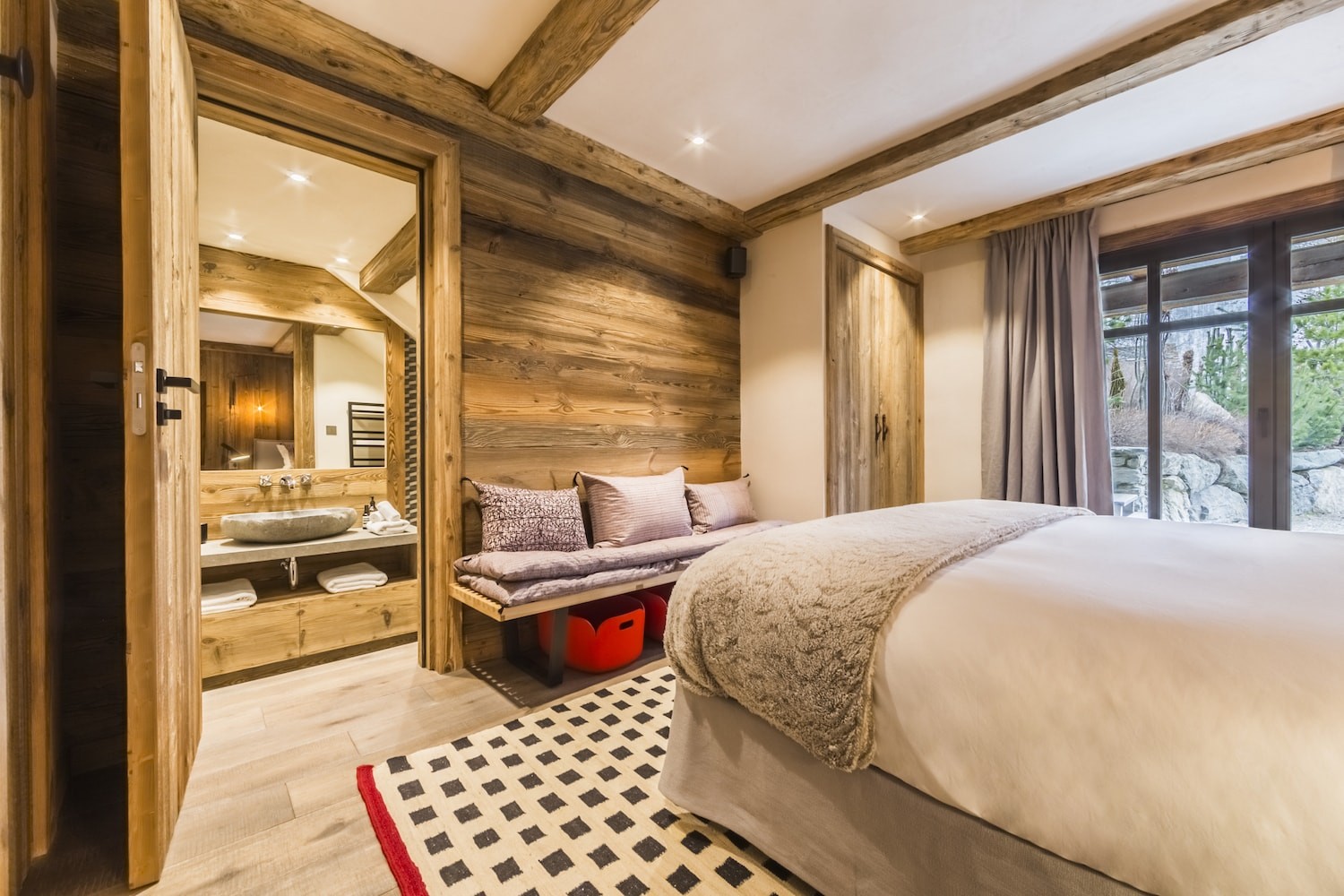 Val d'Isère Location Chalet Luxe Volga Chambre 1