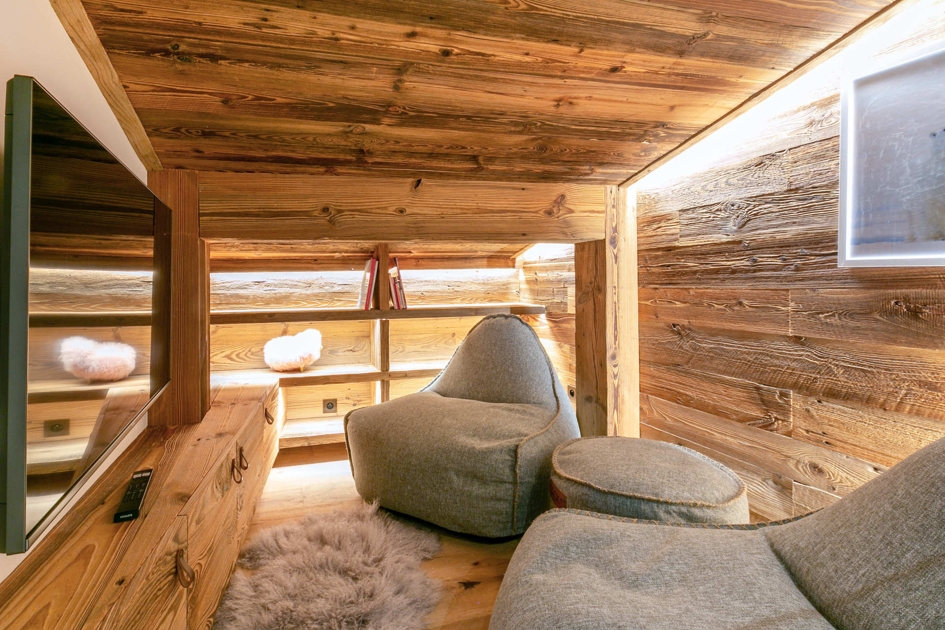 Val D'Isère Location Chalet Luxe Voline Salle Cinéma
