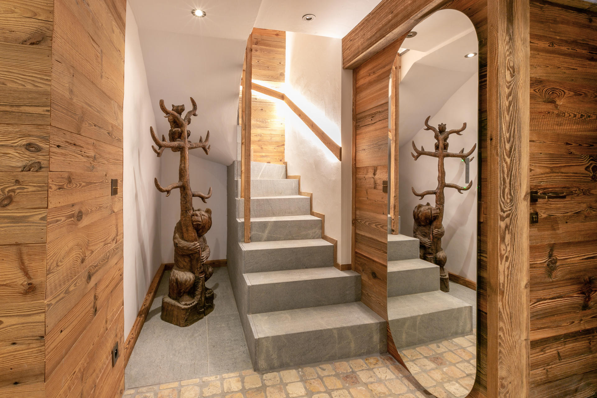 Val D'Isère Location Chalet Luxe Voline Entrer