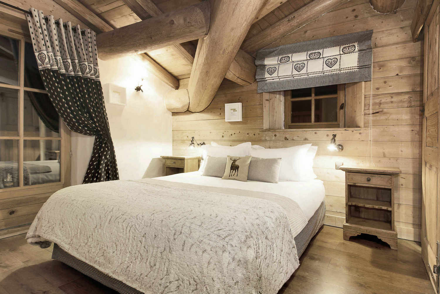 Val D'Isère Location Chalet Luxe Vonsenite Chambre 2
