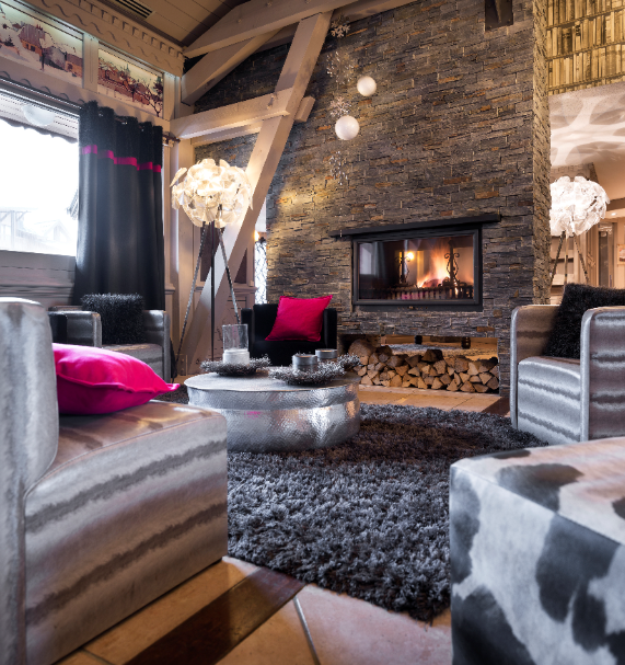 Val Thorens Location Appartement Luxe Hypiy Espace Commun