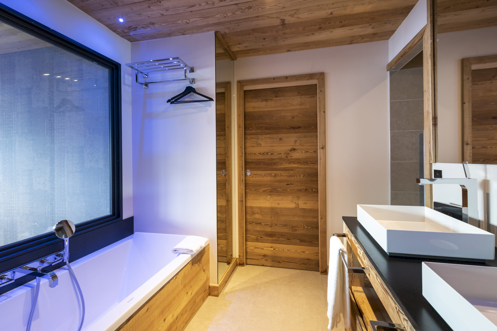 Val Thorens Location Chalet Luxe Linov Salle De Bain