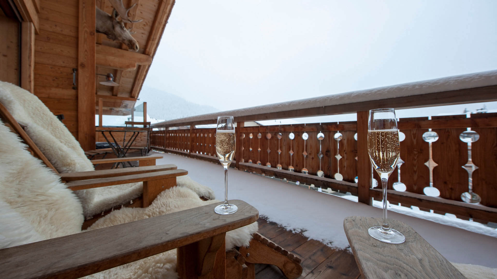 Verbier Location Appartement Luxe Versilate Balcon