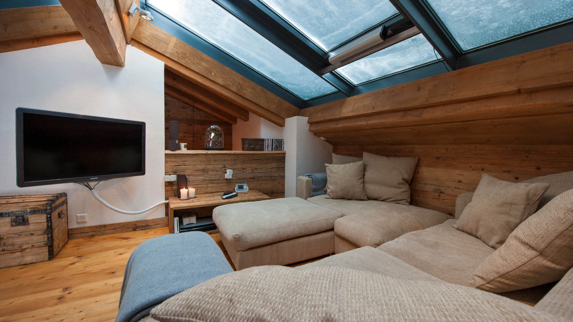 Verbier Location Appartement Luxe Versilate Coin tv